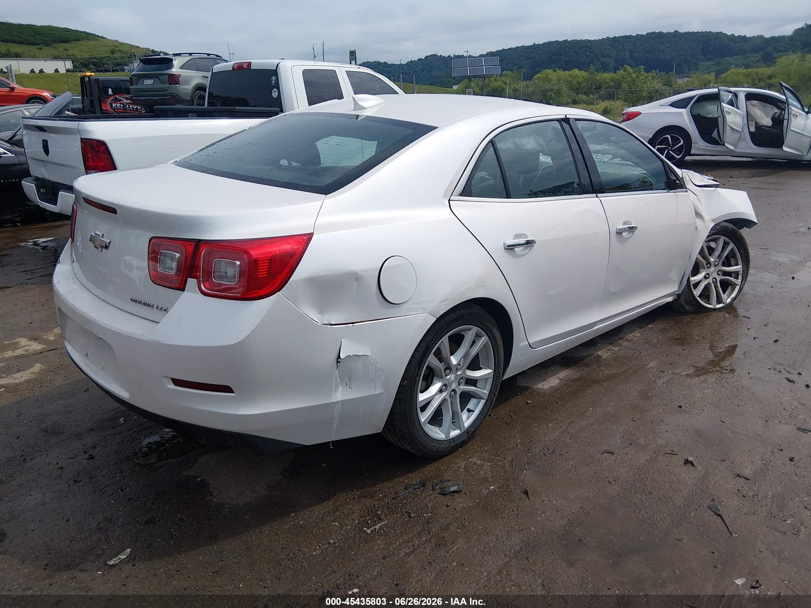 2015 Chevrolet Malibu 2lz White vin: 1G11G5SX9FF233896