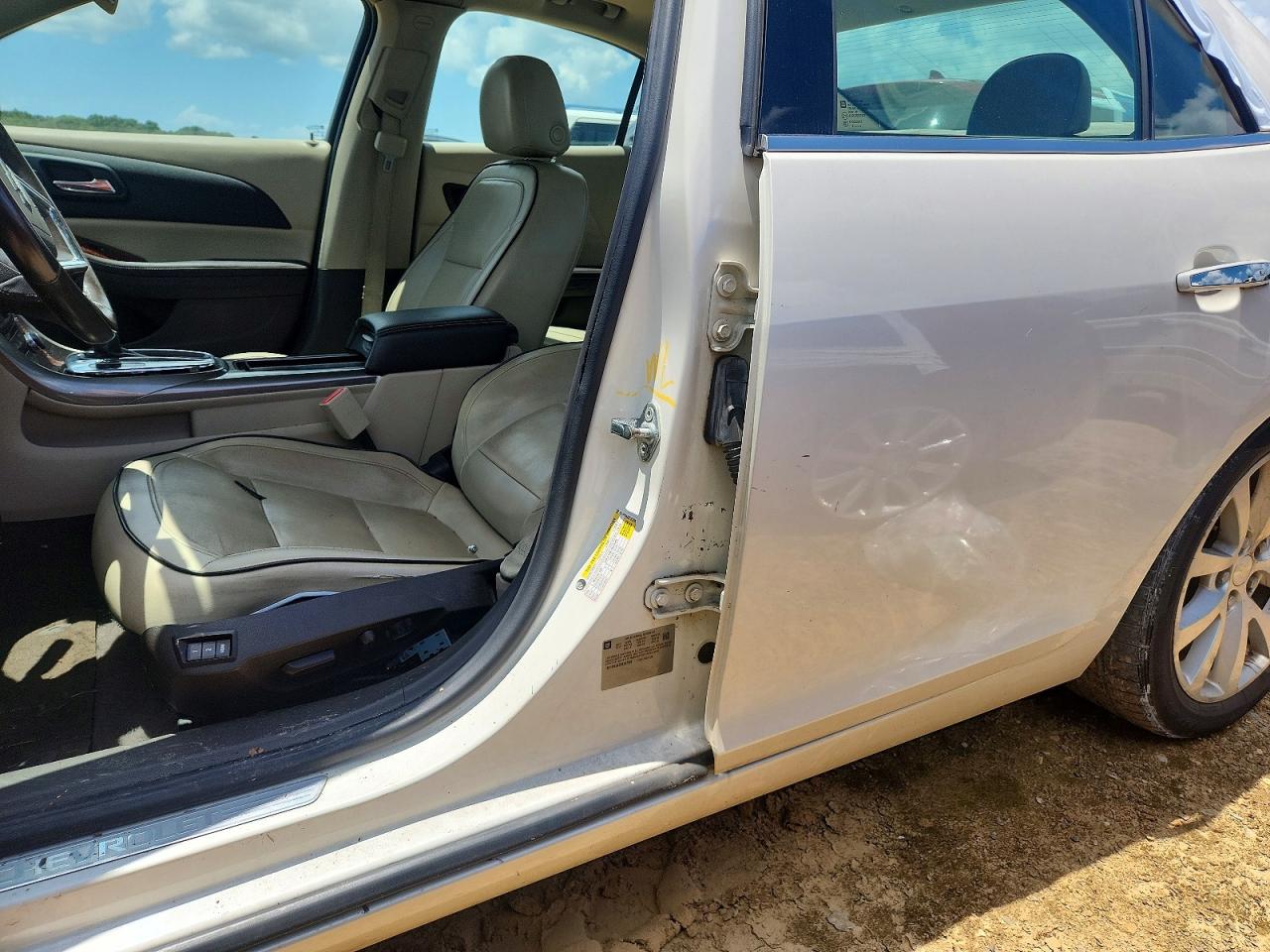 2013 Chevrolet Malibu Ltz White vin: 1G11H5SA2DF197698