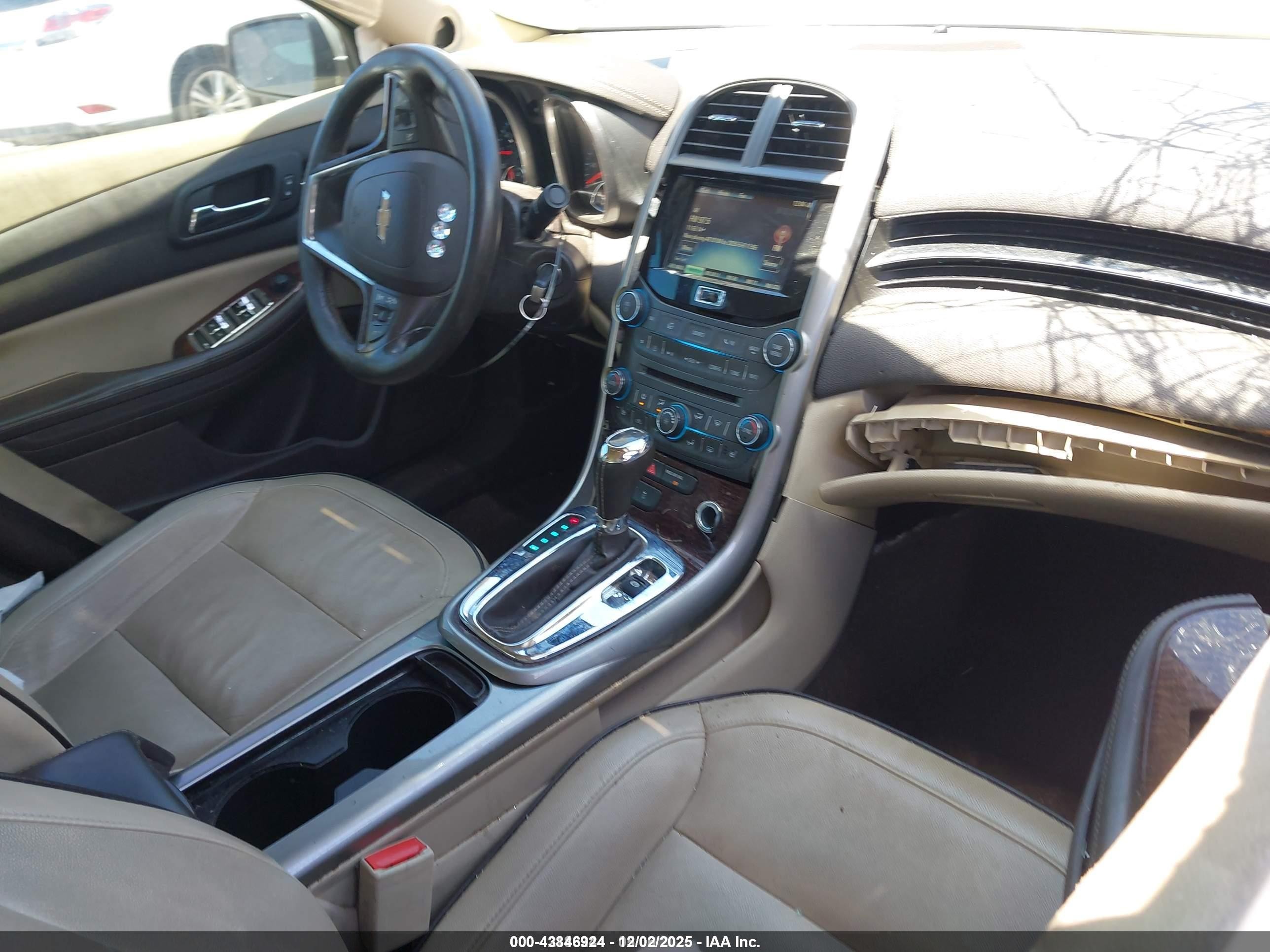 2013 Chevrolet Malibu 1lz Gold vin: 1G11H5SA8DF334482