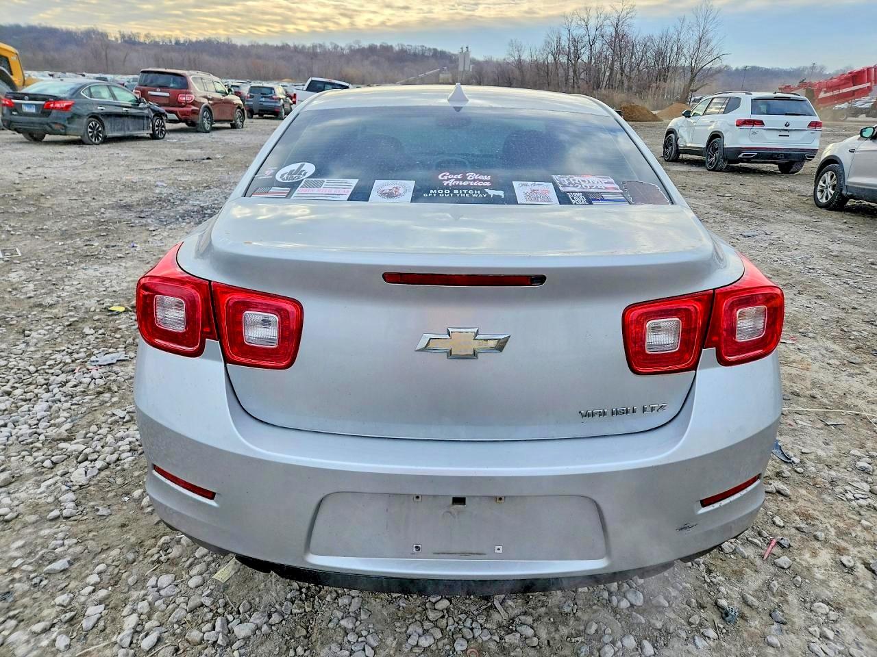 2013 Chevrolet Malibu Silver vin: 1G11H5SA9DF329792