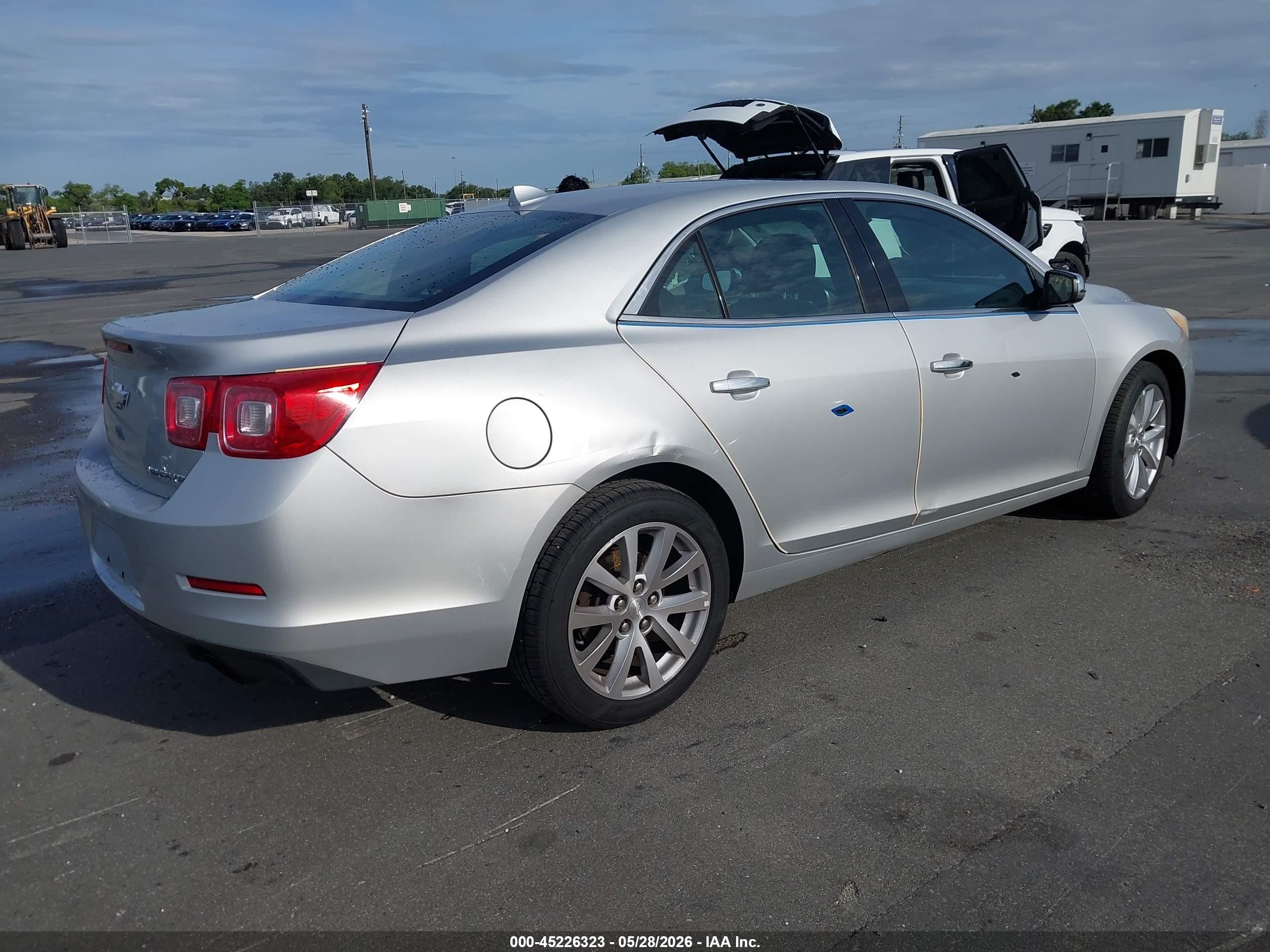 2013 Chevrolet Malibu 1lz Silver vin: 1G11H5SAXDF320440
