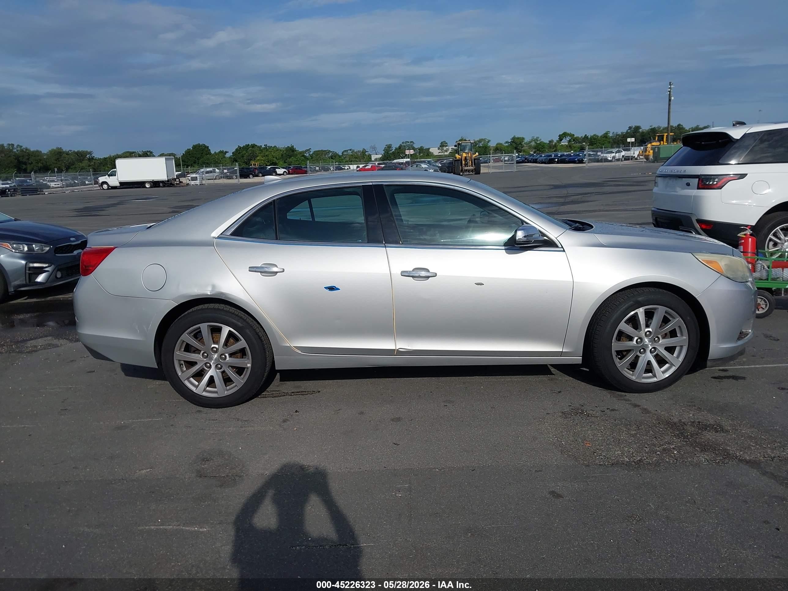 2013 Chevrolet Malibu 1lz Silver vin: 1G11H5SAXDF320440