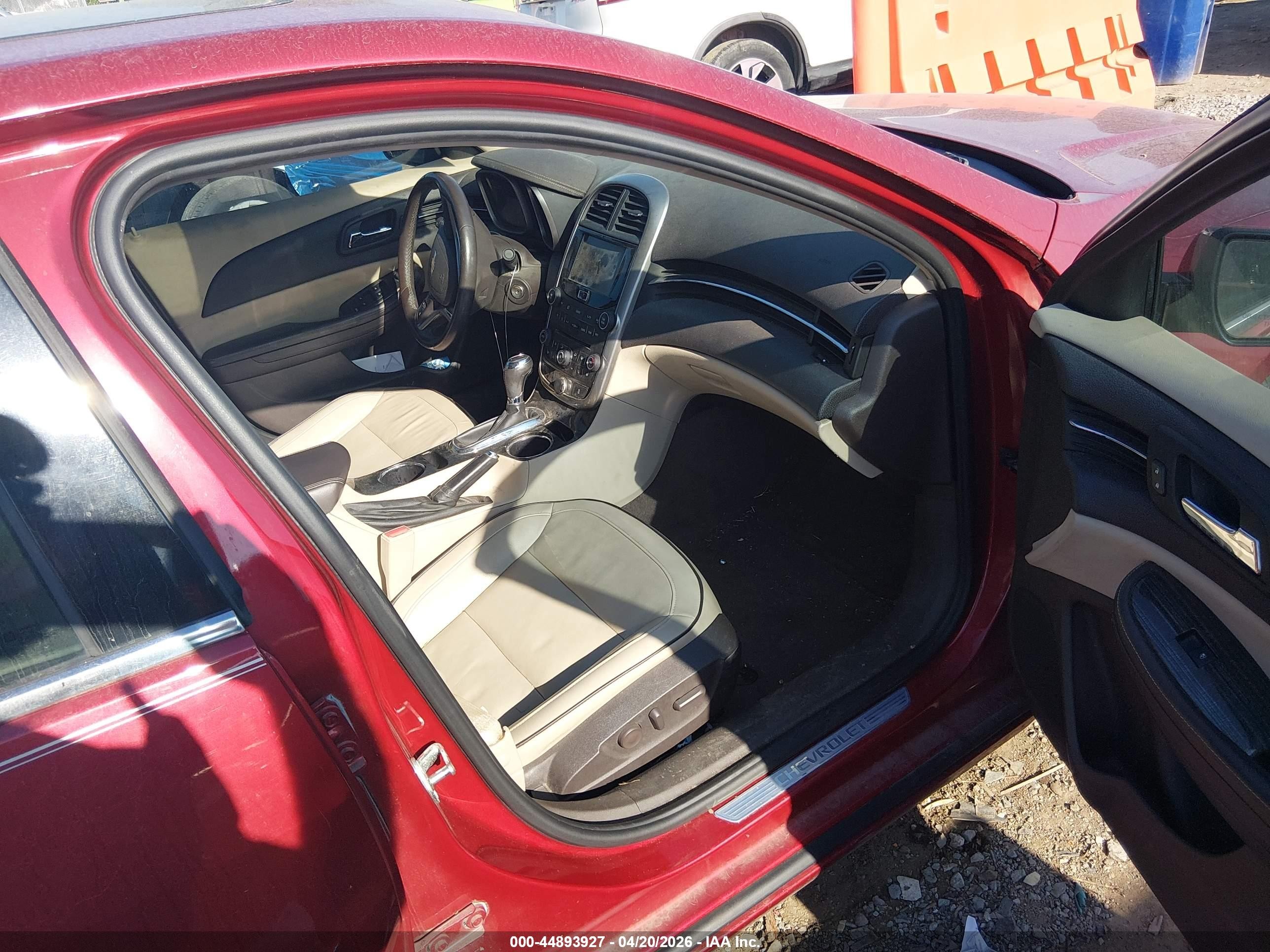 2014 Chevrolet Malibu 1lz Maroon vin: 1G11H5SL9EF259181