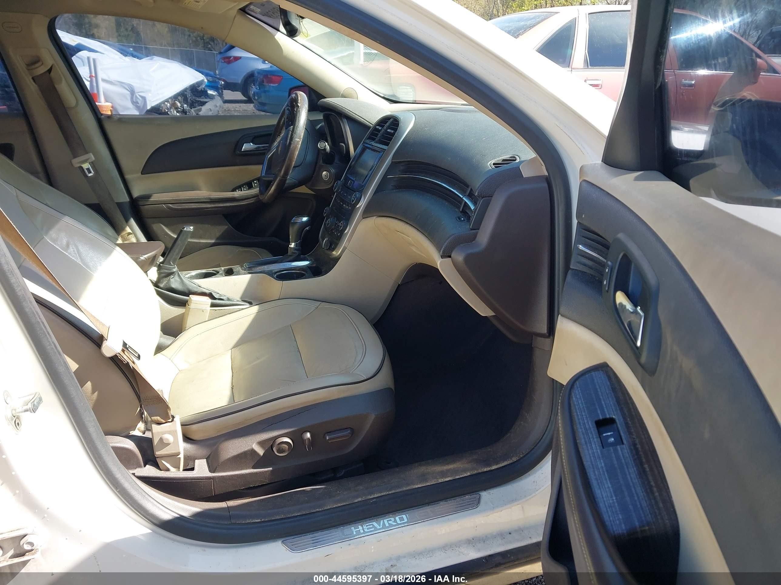 2014 Chevrolet Malibu 2lz White vin: 1G11J5SX0EF158330