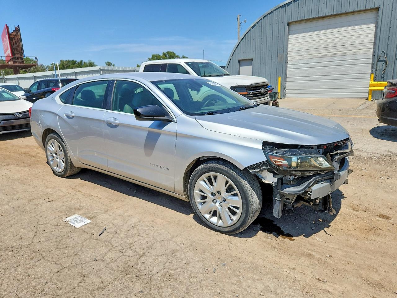 2014 Chevrolet Impala Ls White vin: 1G11X5SL2EU107256