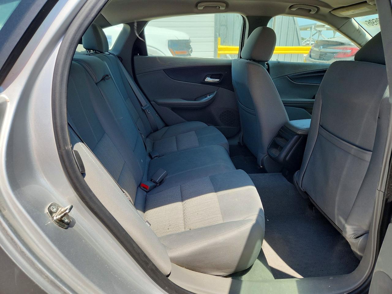 2014 Chevrolet Impala Ls White vin: 1G11X5SL2EU107256