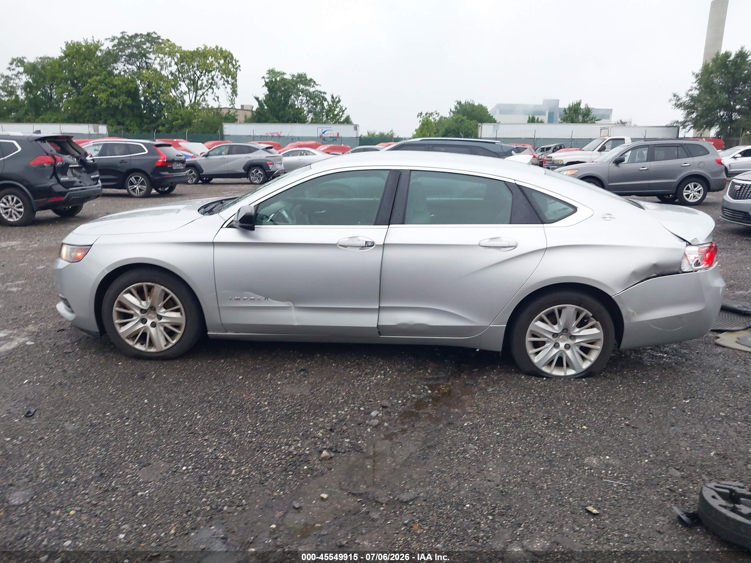 2015 Chevrolet Impala 1fl Серебряный vin: 1G11X5SL2FU131980