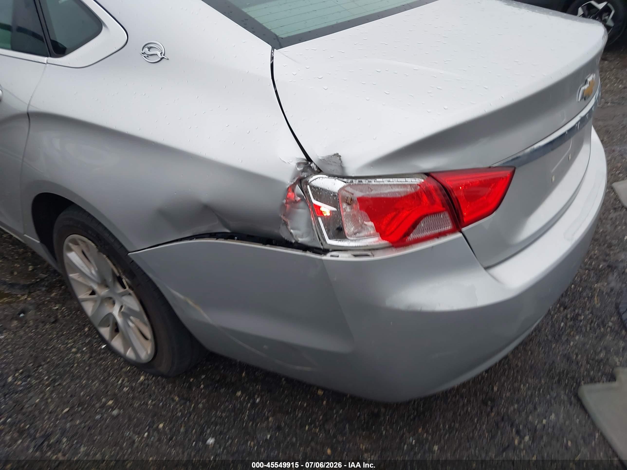 2015 Chevrolet Impala 1fl Серебряный vin: 1G11X5SL2FU131980