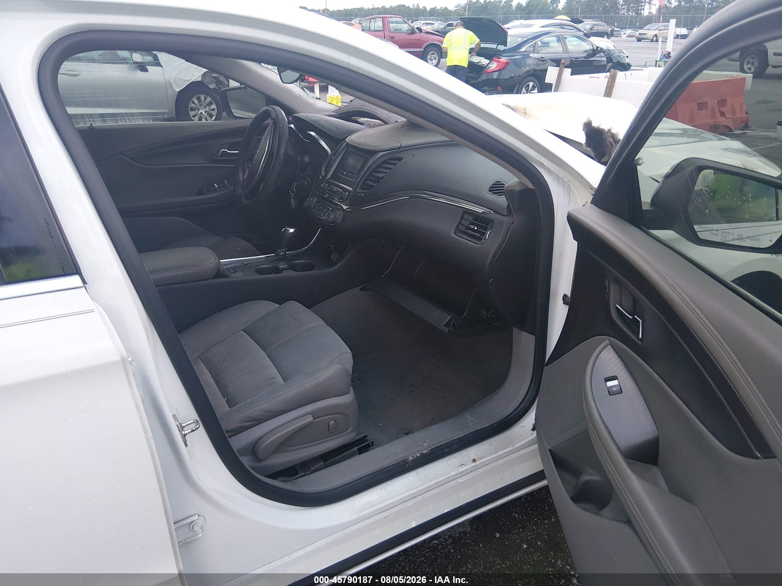 2014 Chevrolet Impala 1ls White vin: 1G11Y5SL2EU106170