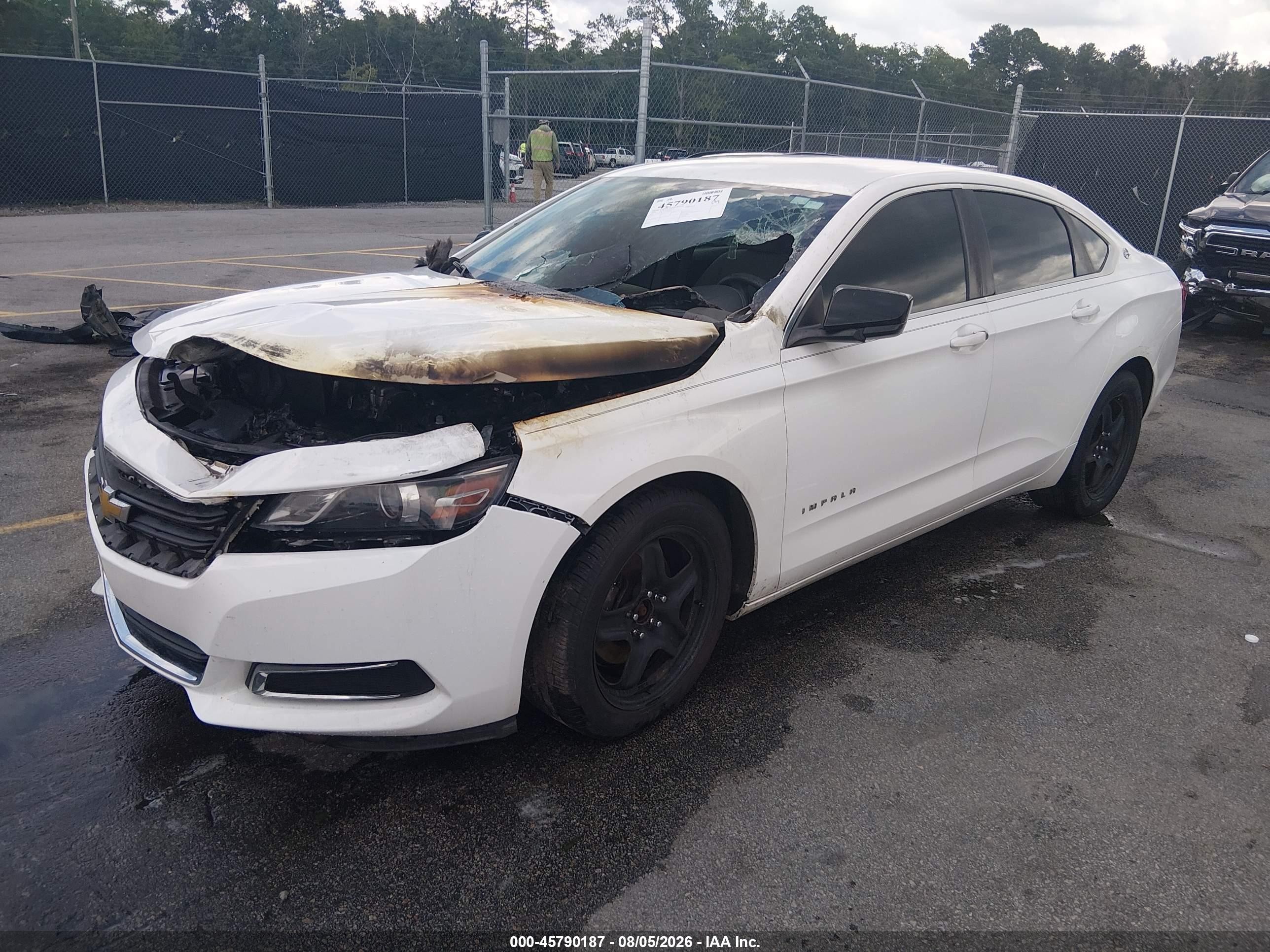 2014 Chevrolet Impala 1ls White vin: 1G11Y5SL2EU106170