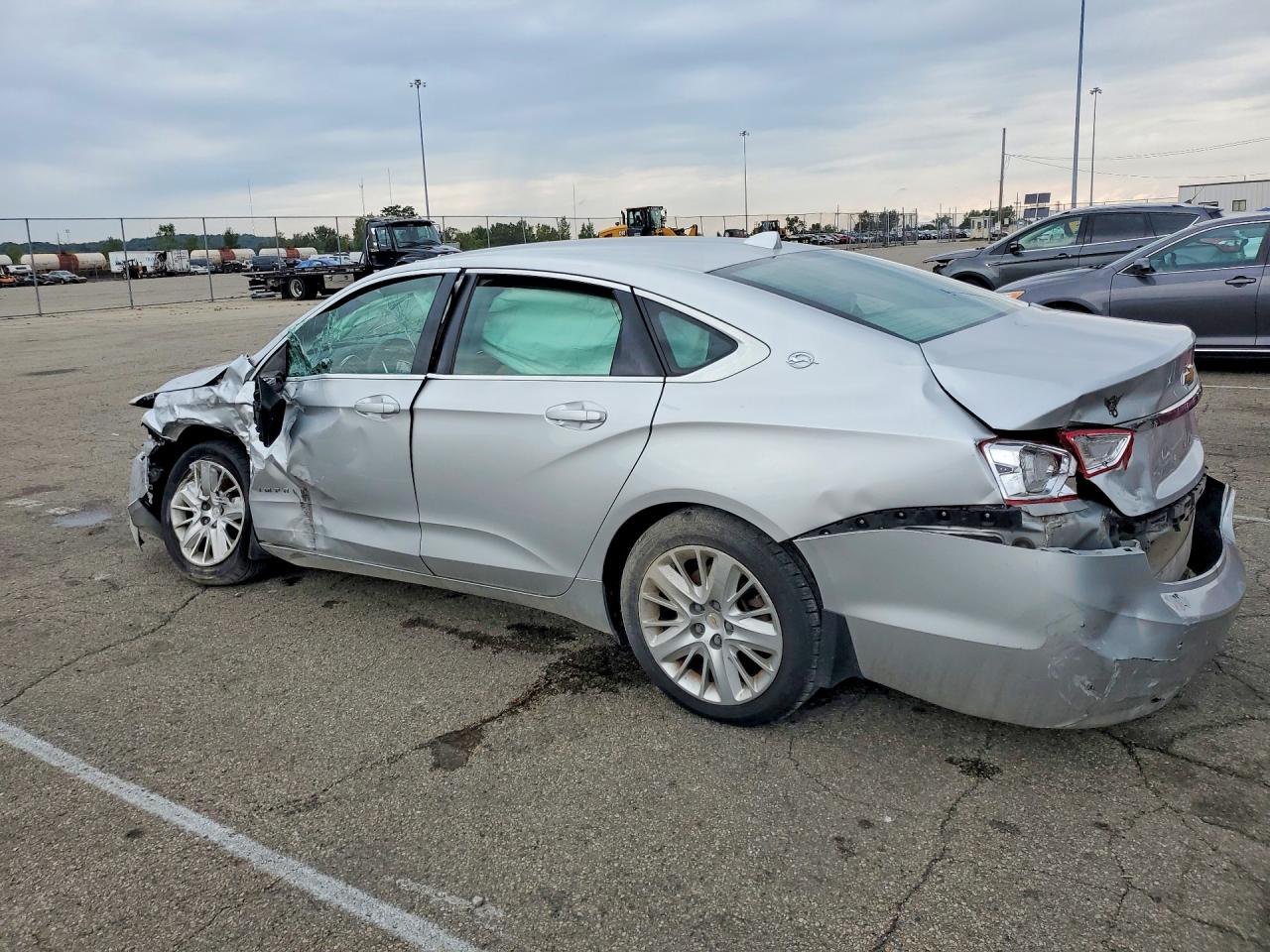 2014 Chevrolet Impala Ls Silver vin: 1G11Y5SL9EU104500