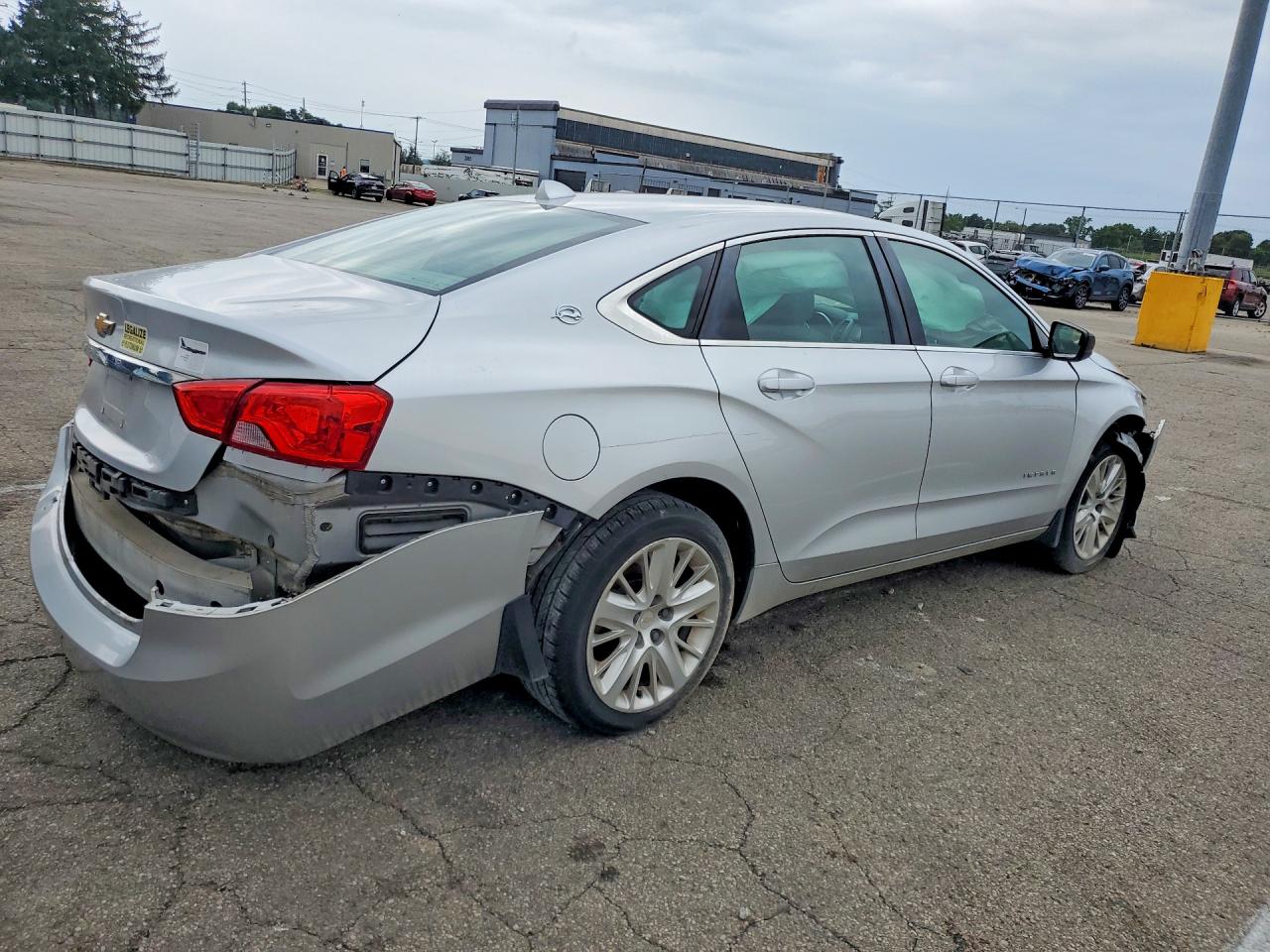 2014 Chevrolet Impala Ls Silver vin: 1G11Y5SL9EU104500