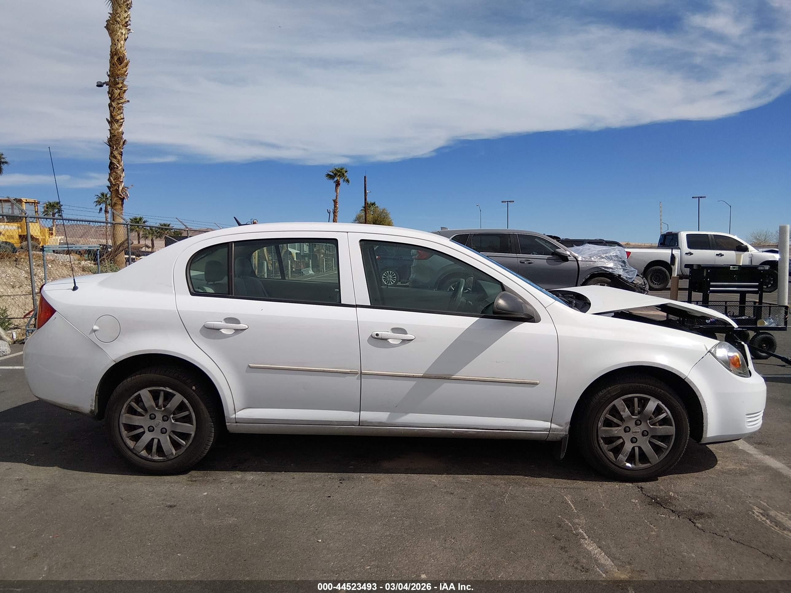 2010 Chevrolet Cobalt Ls White vin: 1G1AB5F51A7156533