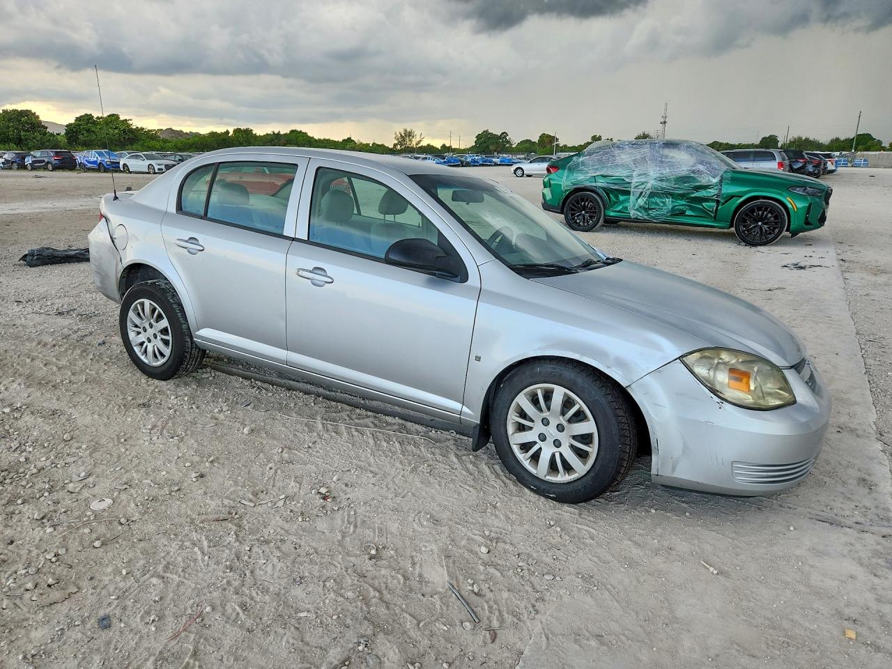 2010 Chevrolet Cobalt Ls Silver vin: 1G1AB5F55A7107576