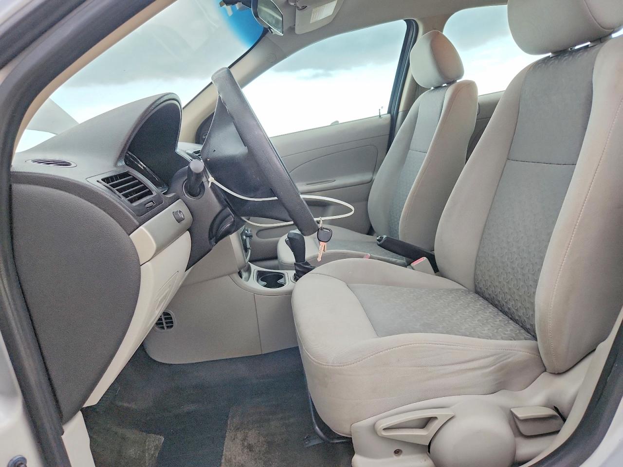 2010 Chevrolet Cobalt Ls Silver vin: 1G1AB5F55A7107576