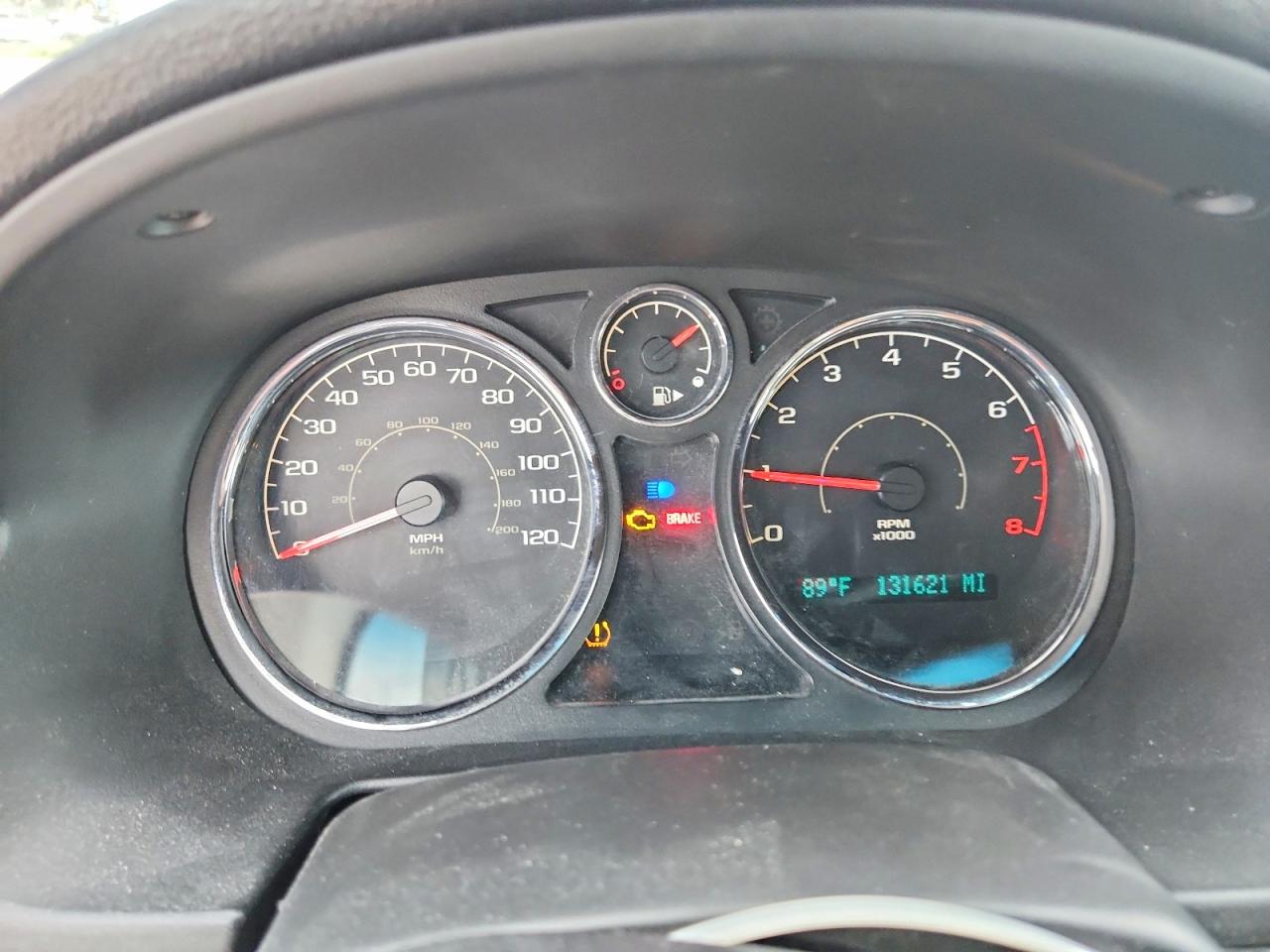 2010 Chevrolet Cobalt Ls Silver vin: 1G1AB5F55A7107576
