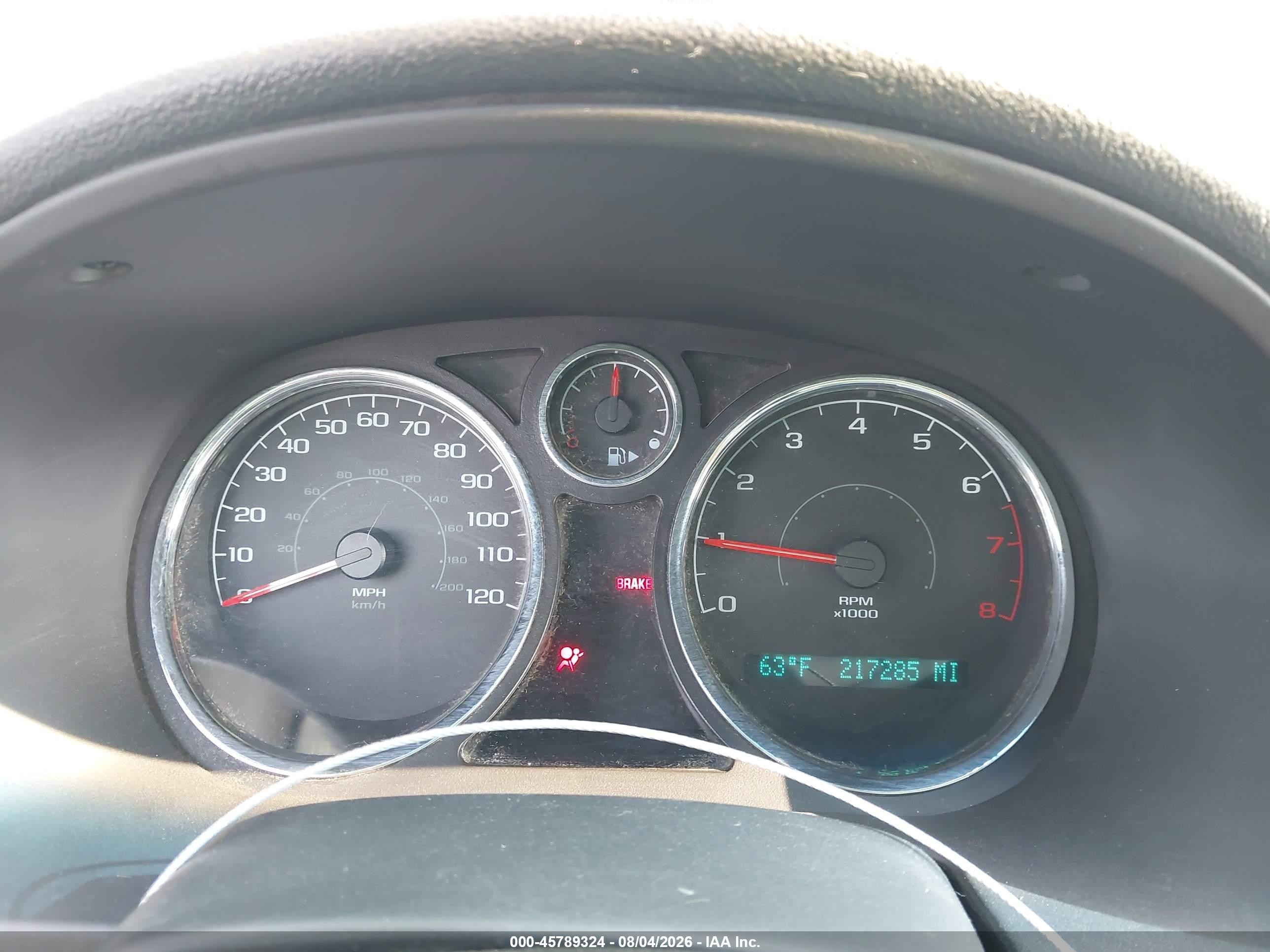 2010 Chevrolet Cobalt Ls Silver vin: 1G1AB5F57A7147948