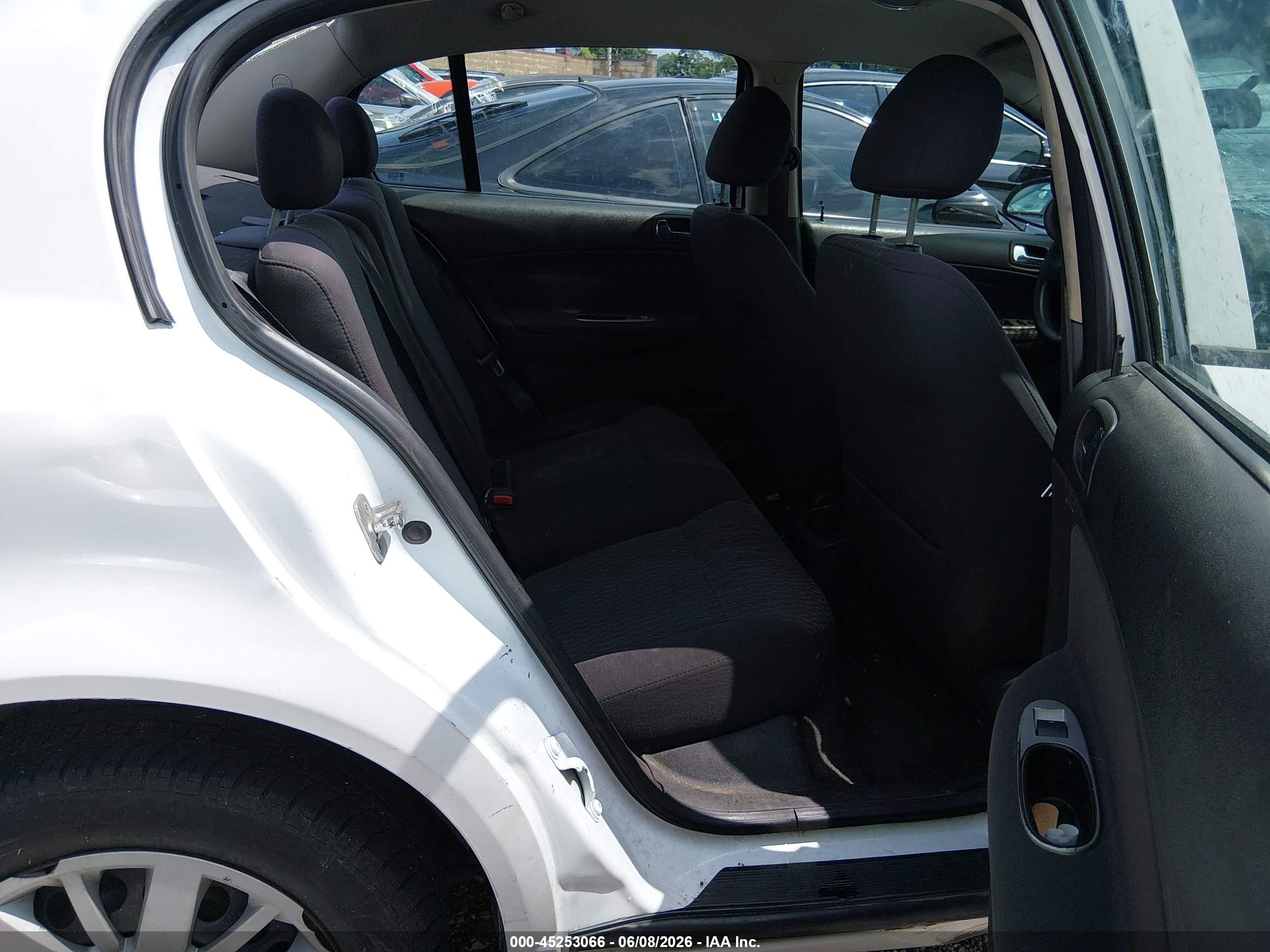2010 Chevrolet Cobalt Lt White vin: 1G1AD5F52A7188370