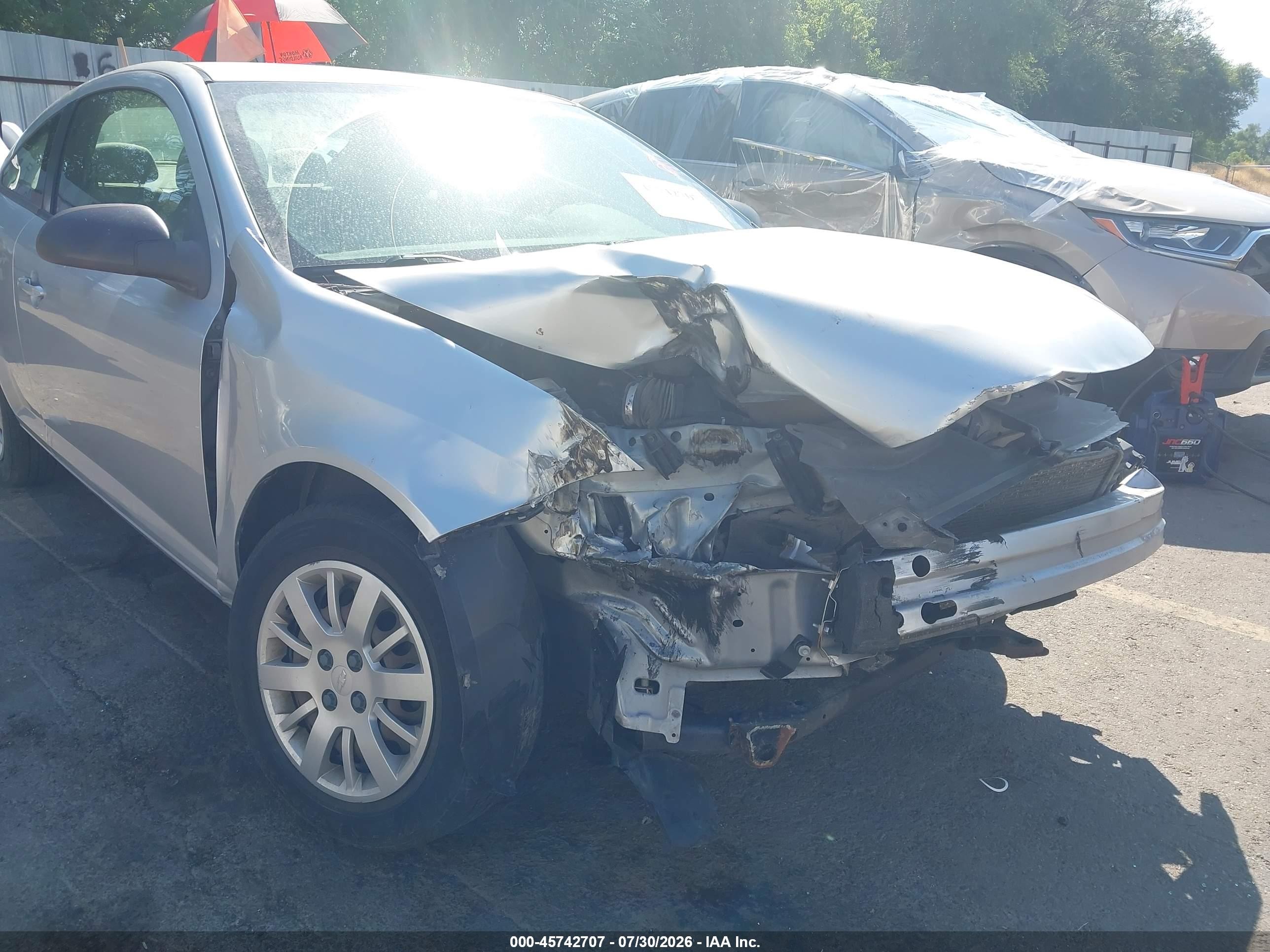 2010 Chevrolet Cobalt   Silver vin: 1G1AH1F58A7178116
