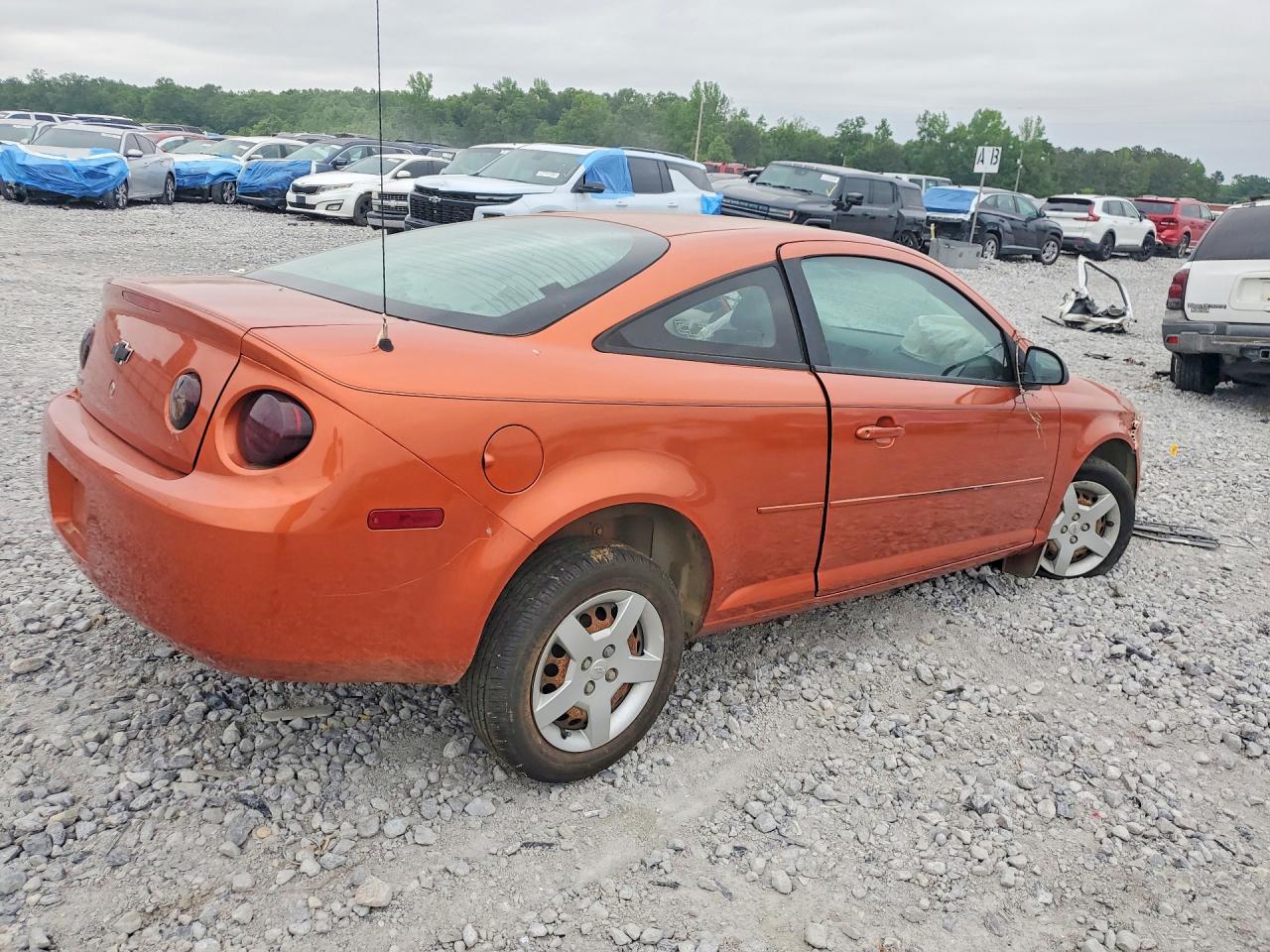 2005 Chevrolet Cobalt Orange vin: 1G1AK12F157657113