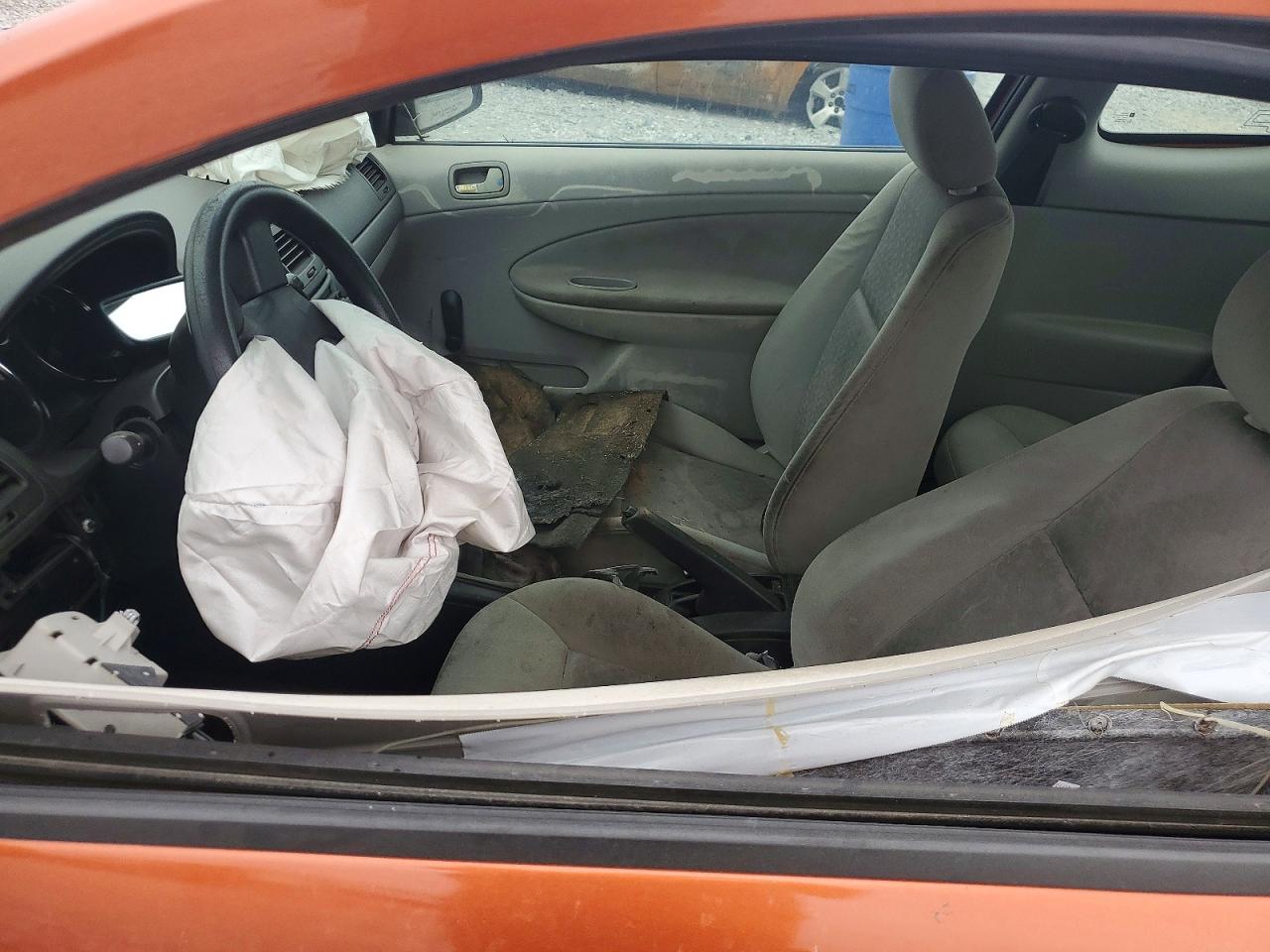 2005 Chevrolet Cobalt Orange vin: 1G1AK12F157657113