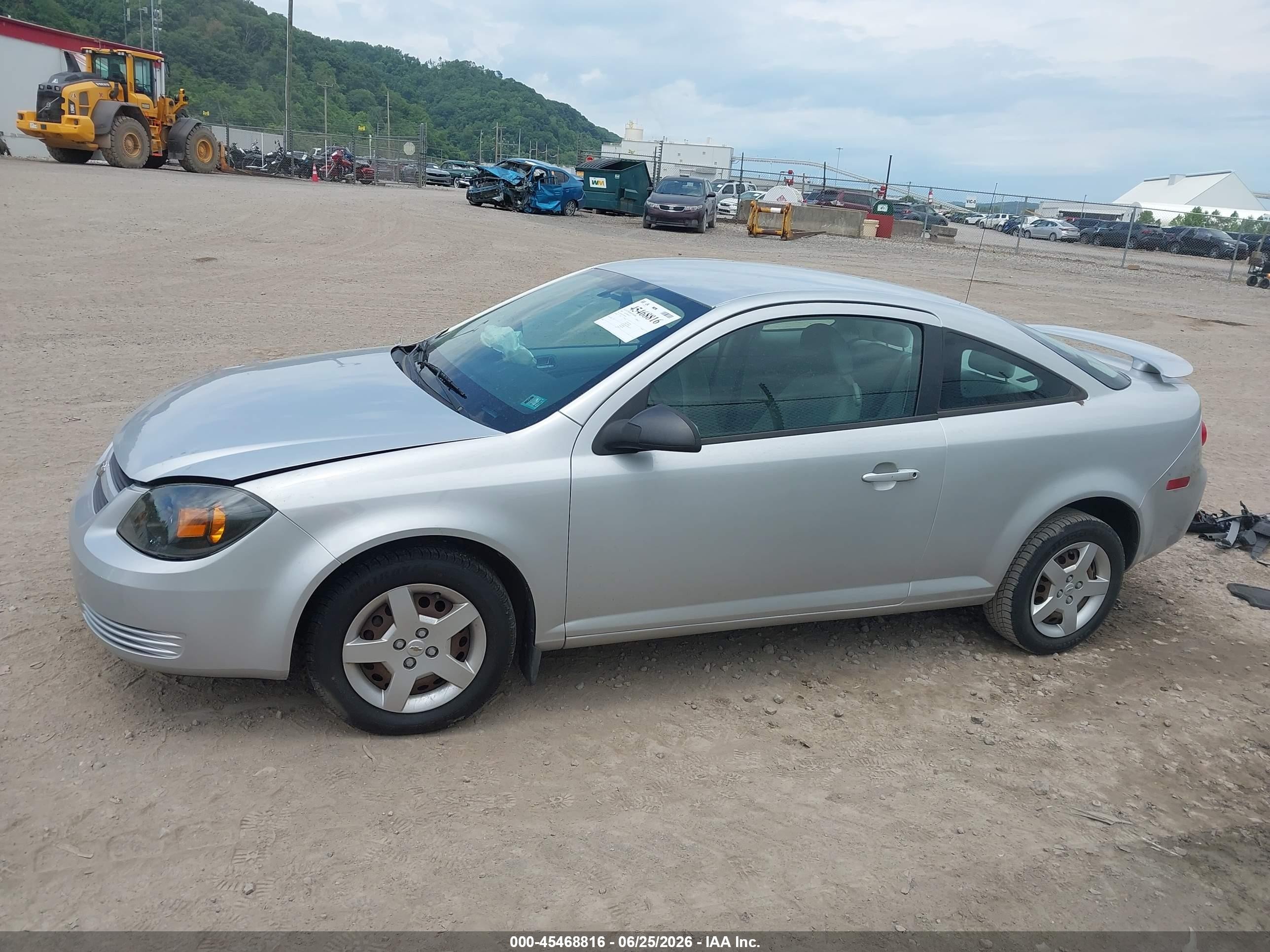 2007 Chevrolet Cobalt Ls Silver vin: 1G1AK15F377175371