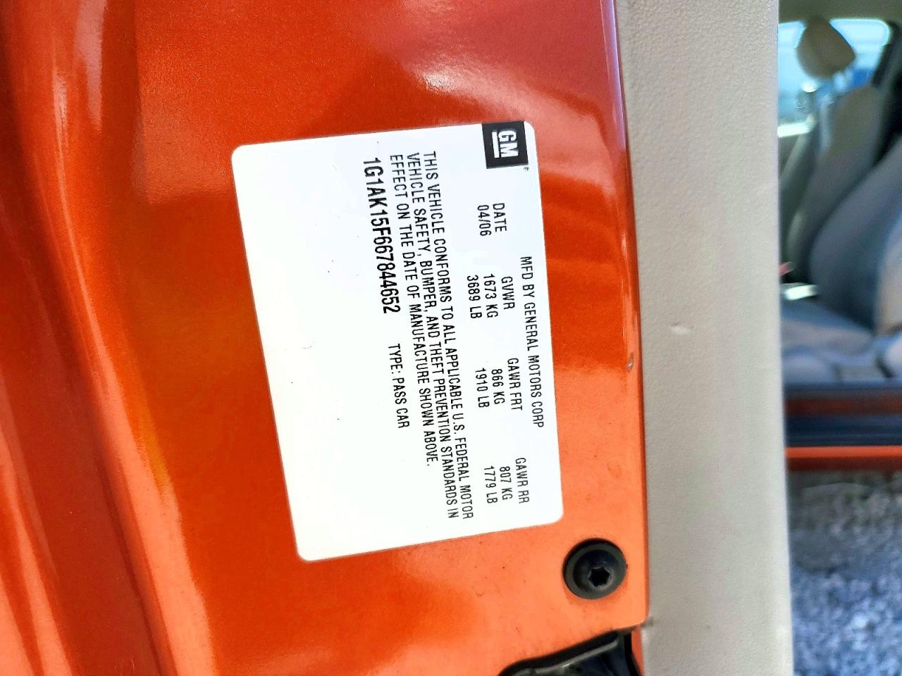 2006 Chevrolet Cobalt Ls Orange vin: 1G1AK15F667844652