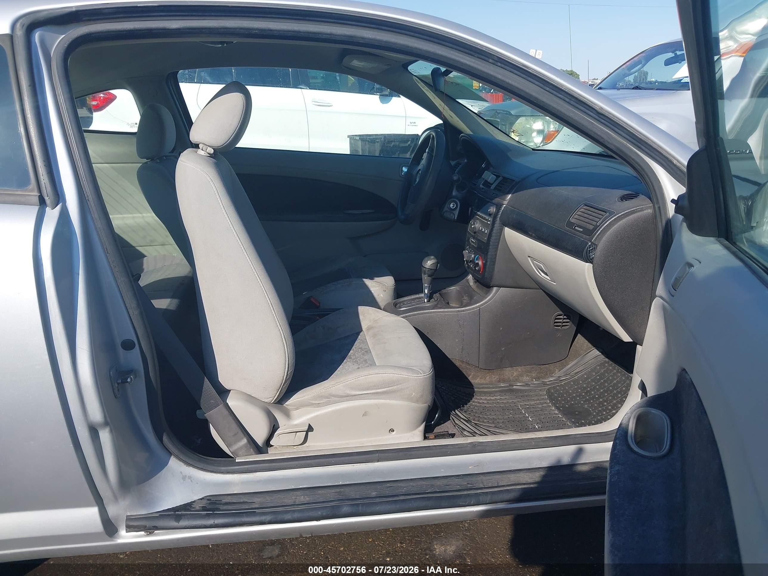 2007 Chevrolet Cobalt Ls Серебряный vin: 1G1AK18F577296480