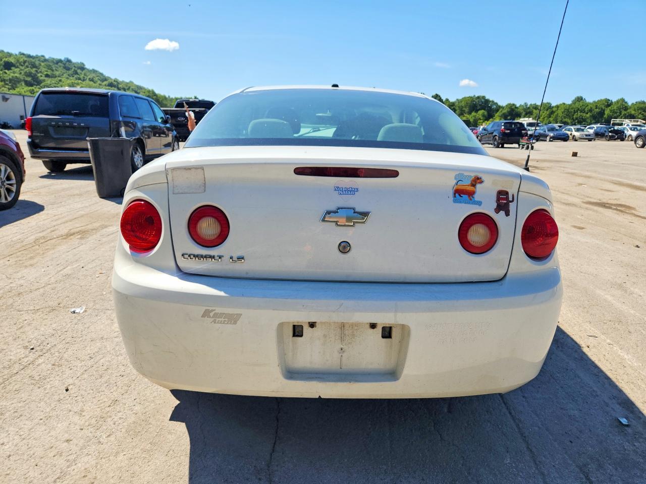 2008 Chevrolet Cobalt White vin: 1G1AK18F987332012