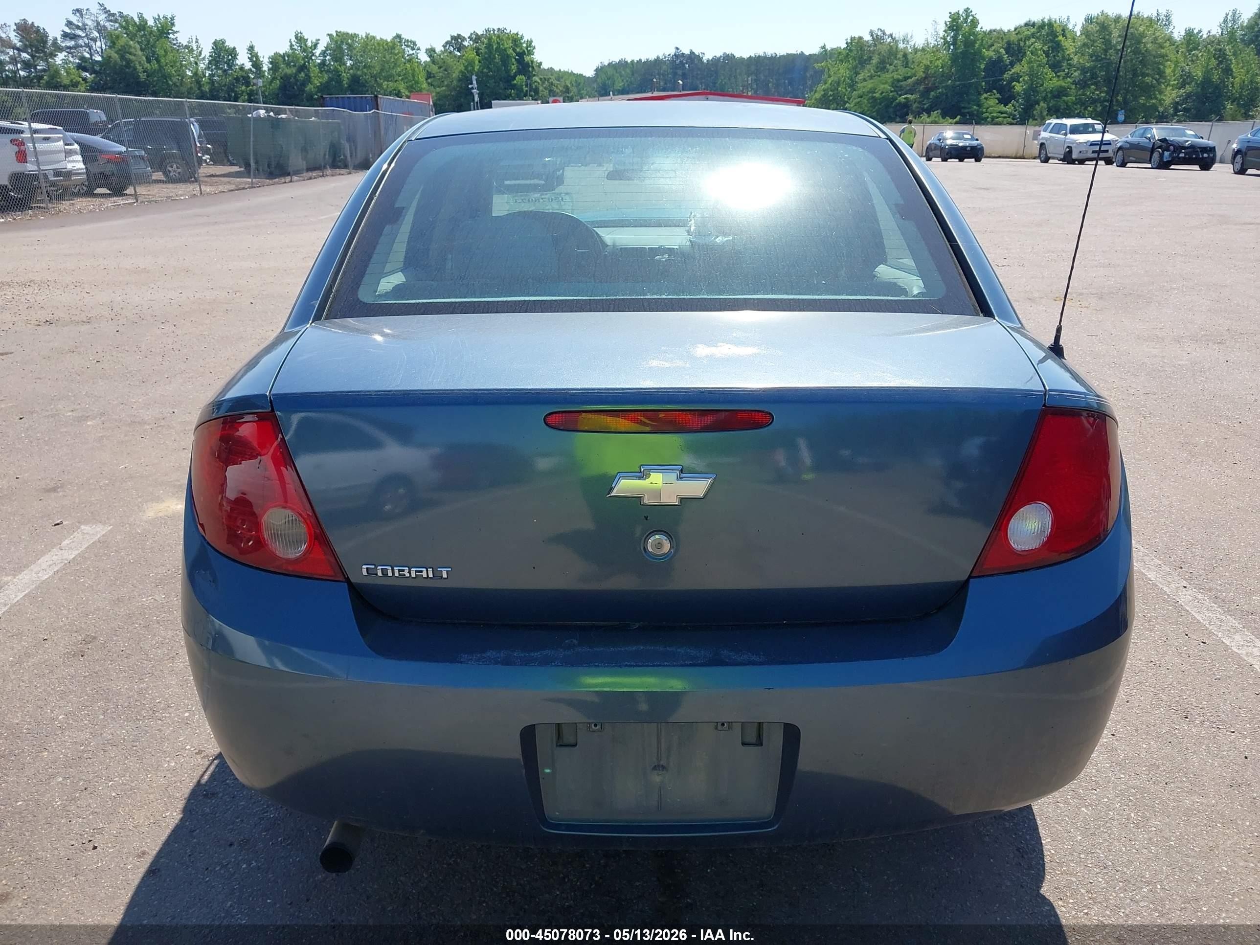 2005 Chevrolet Cobalt   Teal vin: 1G1AK52F157511172