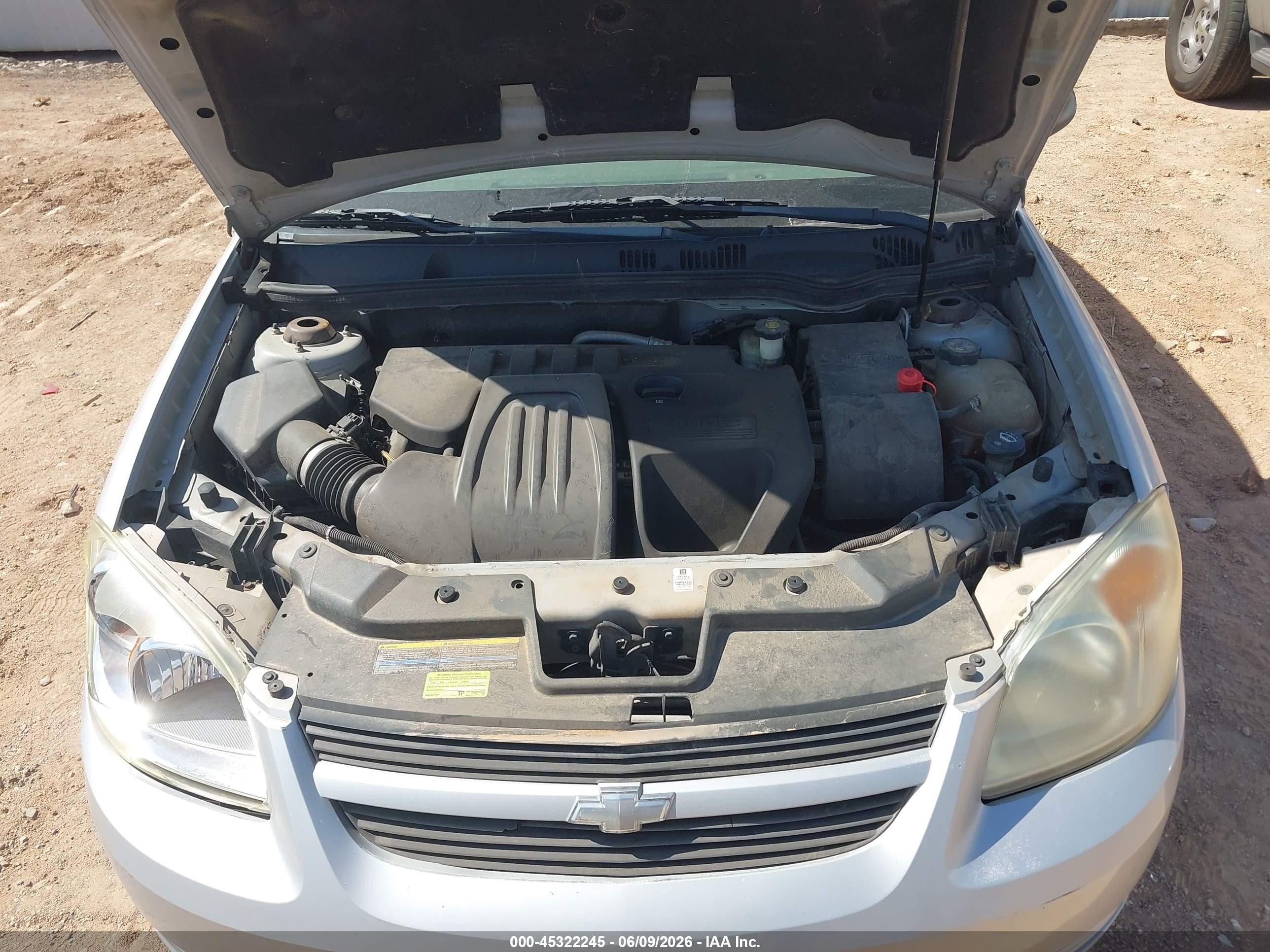 2005 Chevrolet Cobalt   Silver vin: 1G1AK52F457510355