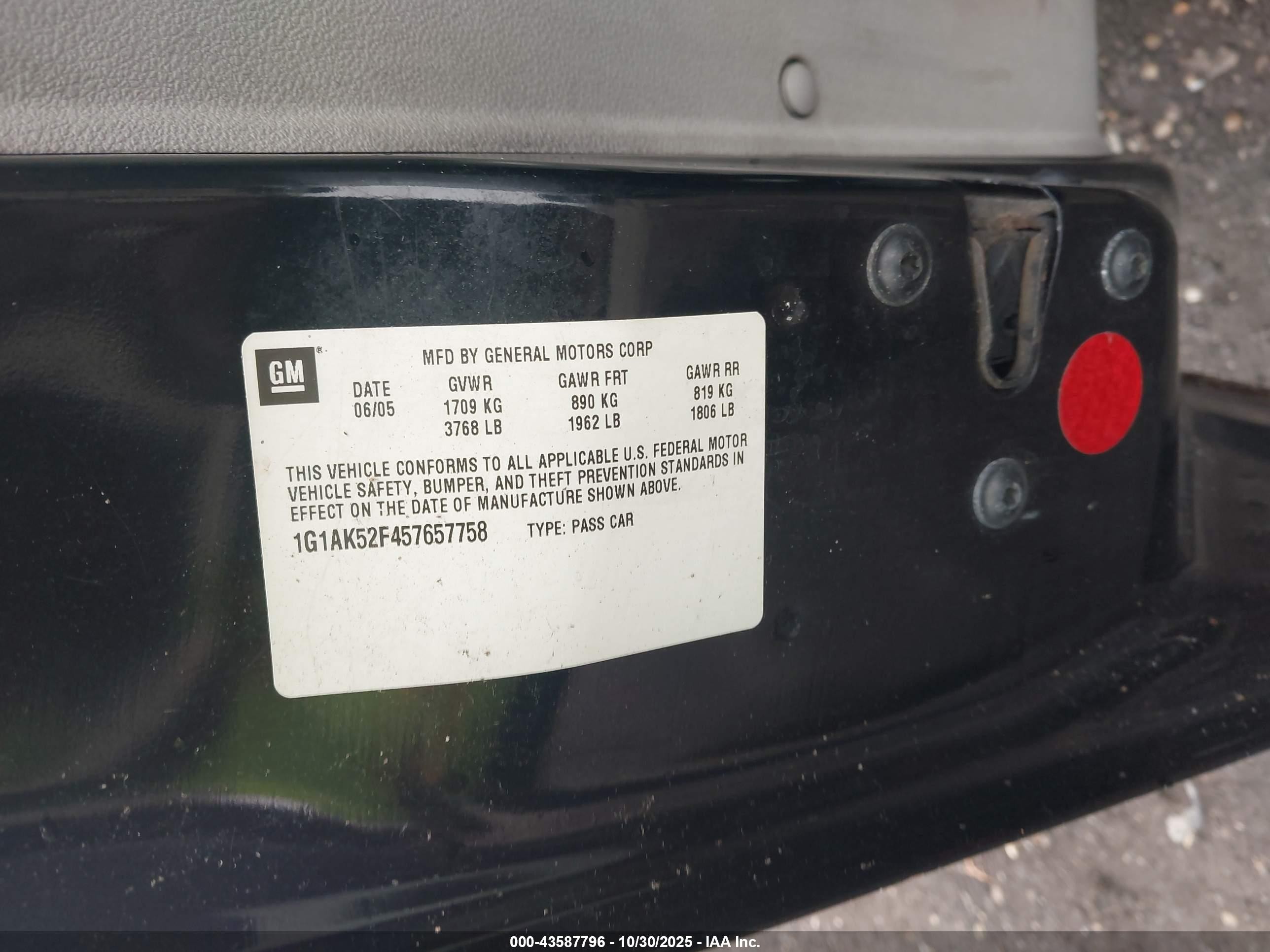 2005 Chevrolet Cobalt   Black vin: 1G1AK52F457657758
