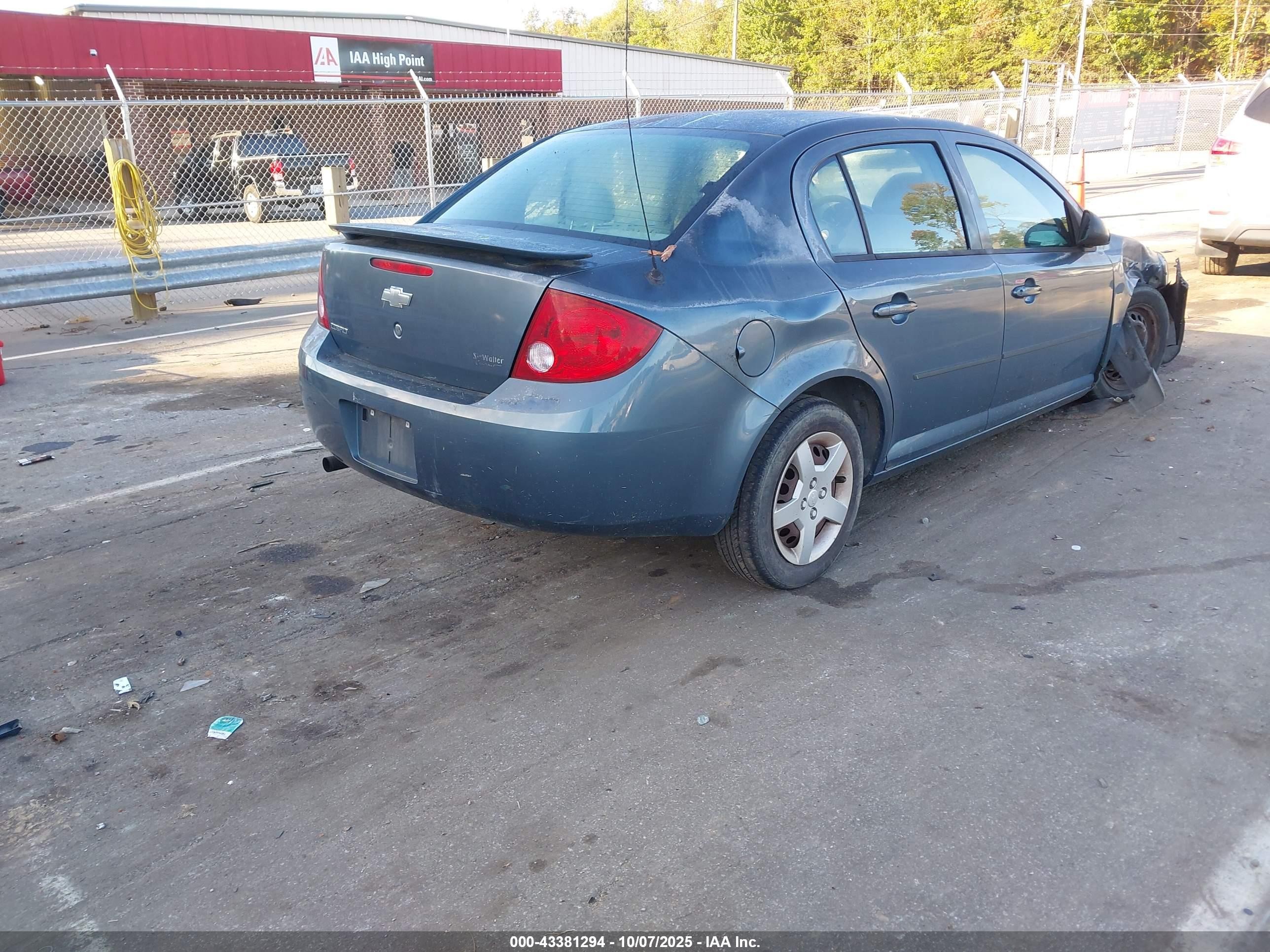 2005 Chevrolet Cobalt   Teal vin: 1G1AK52F657593691