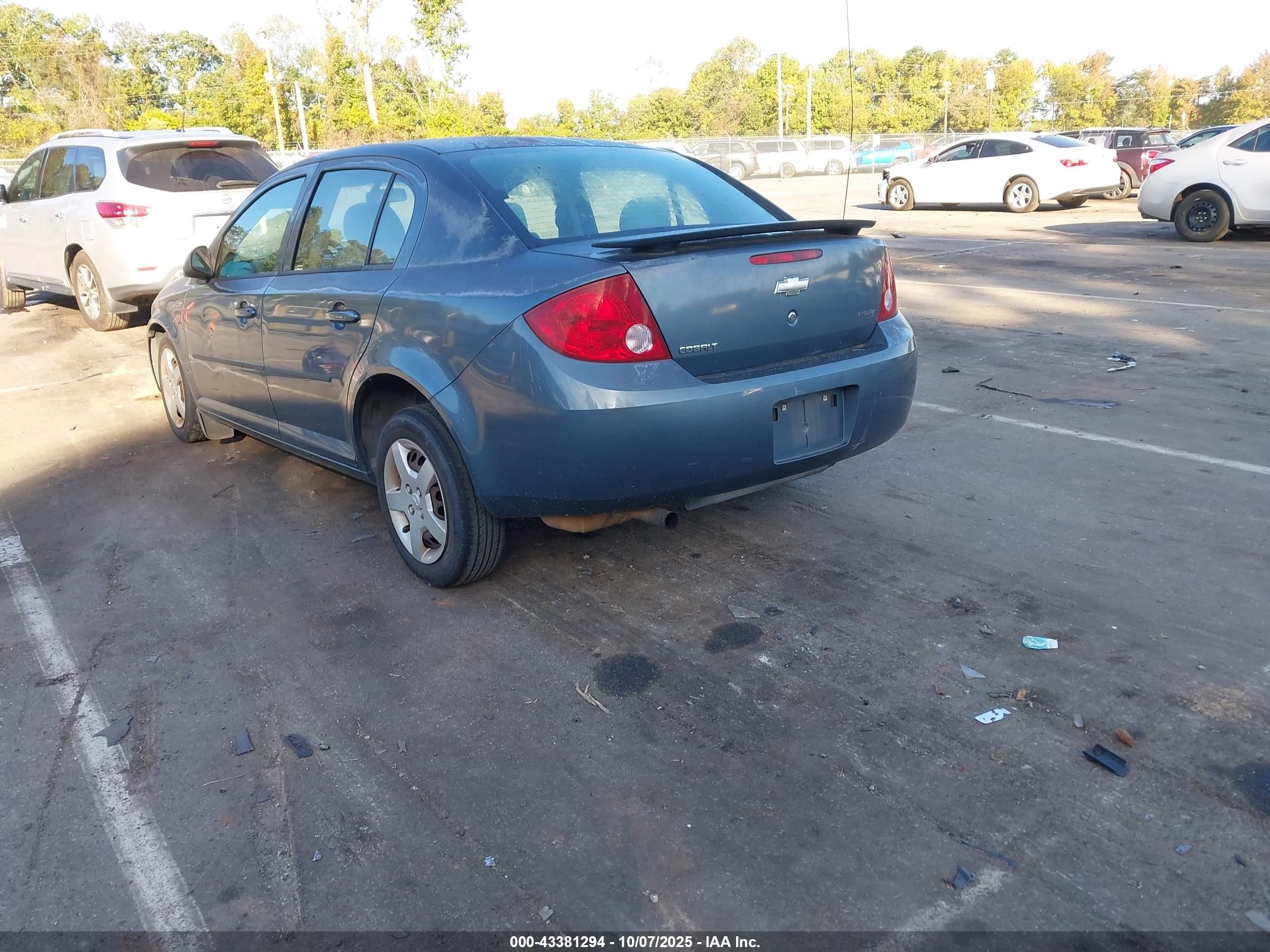 2005 Chevrolet Cobalt   Teal vin: 1G1AK52F657593691