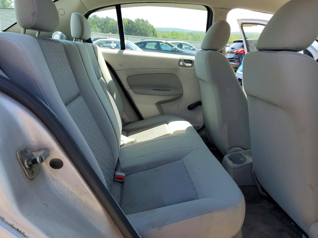 2005 Chevrolet Cobalt Silver vin: 1G1AK52F857599900