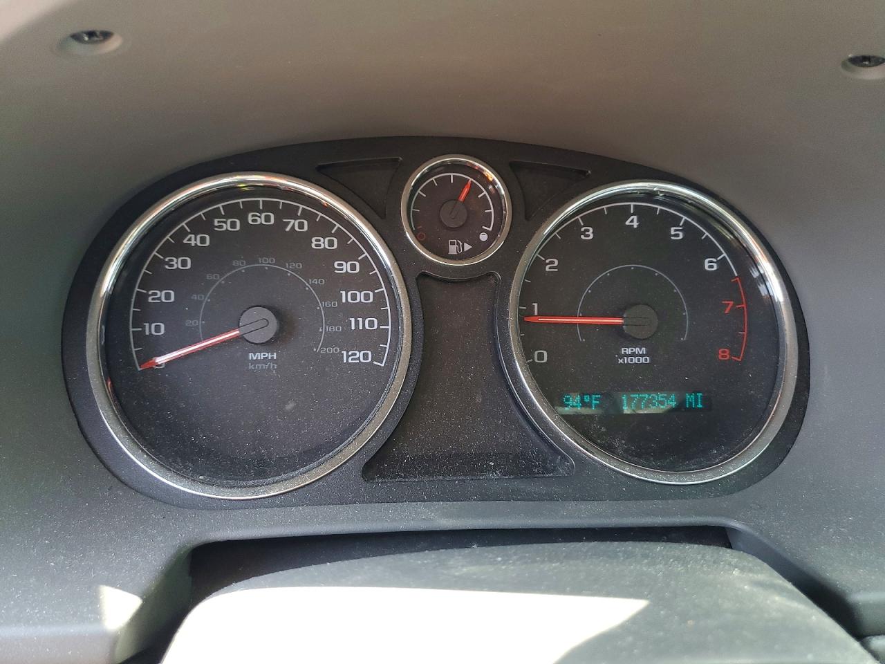 2005 Chevrolet Cobalt Silver vin: 1G1AK52F857599900