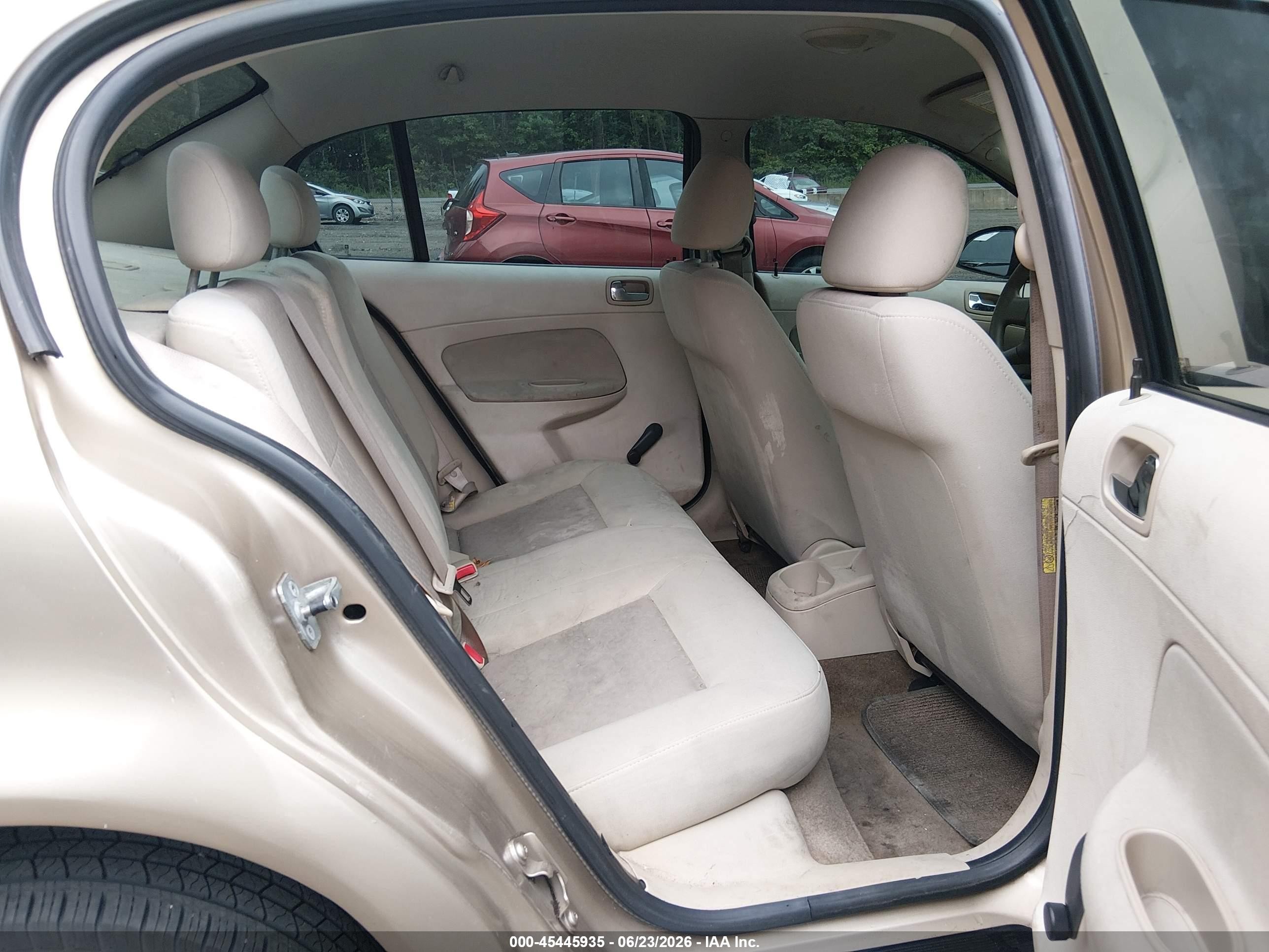 2006 Chevrolet Cobalt Ls Gold vin: 1G1AK55F267806973