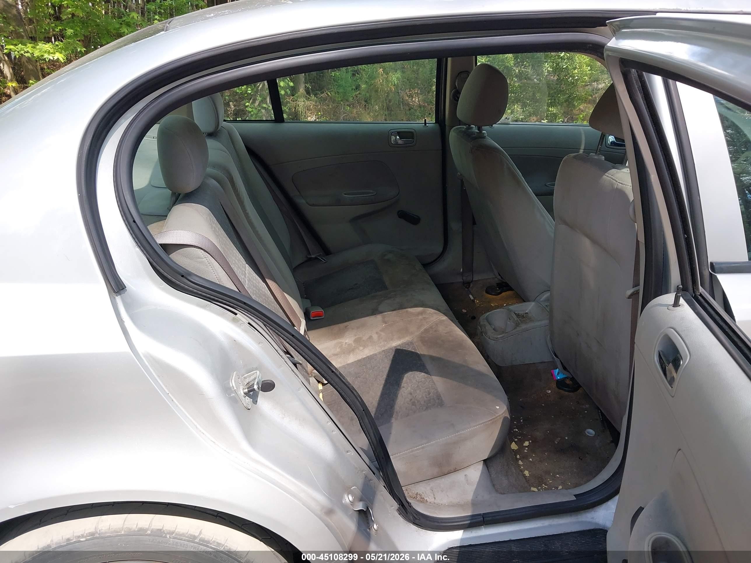 2007 Chevrolet Cobalt Ls Silver vin: 1G1AK55F577184063