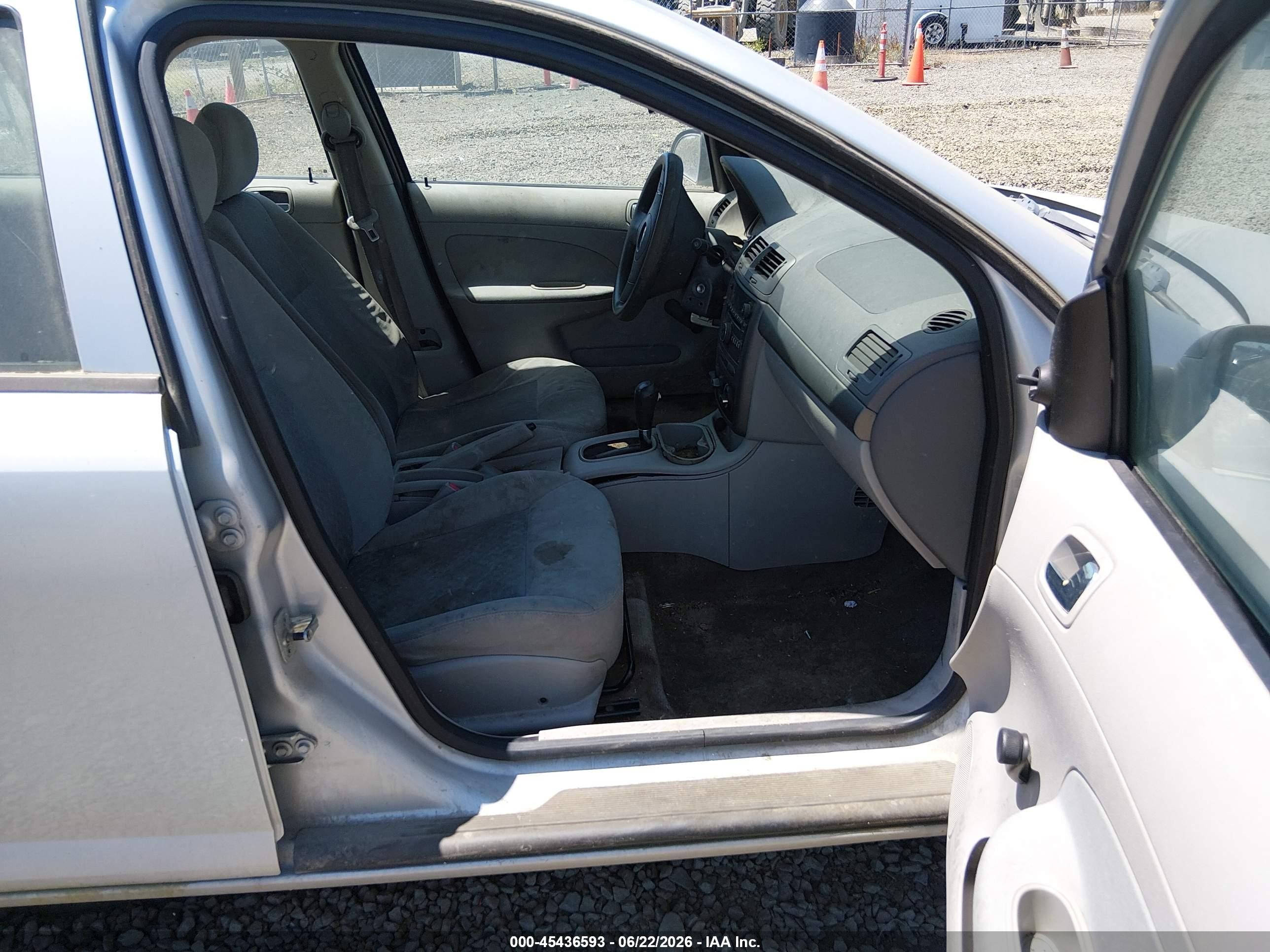 2007 Chevrolet Cobalt Ls Silver vin: 1G1AK55F577315234
