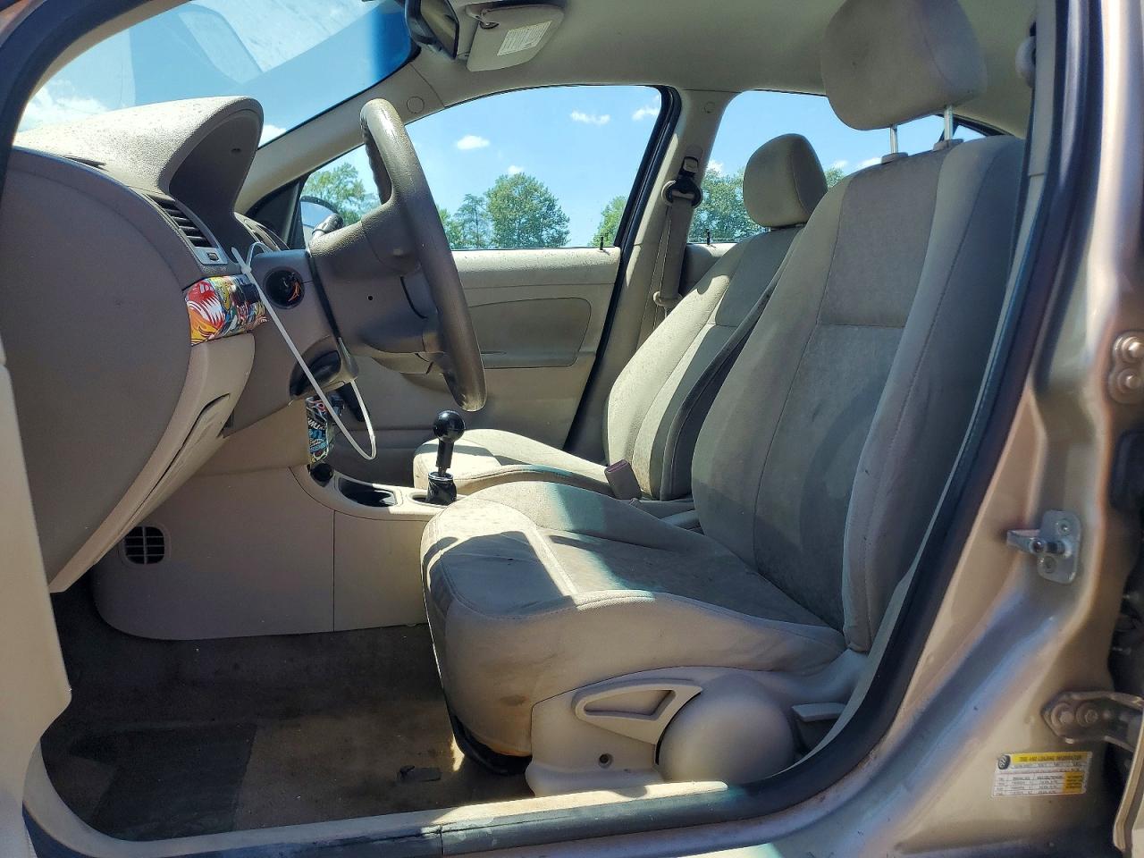 2006 Chevrolet Cobalt Beige vin: 1G1AK55FX67790148