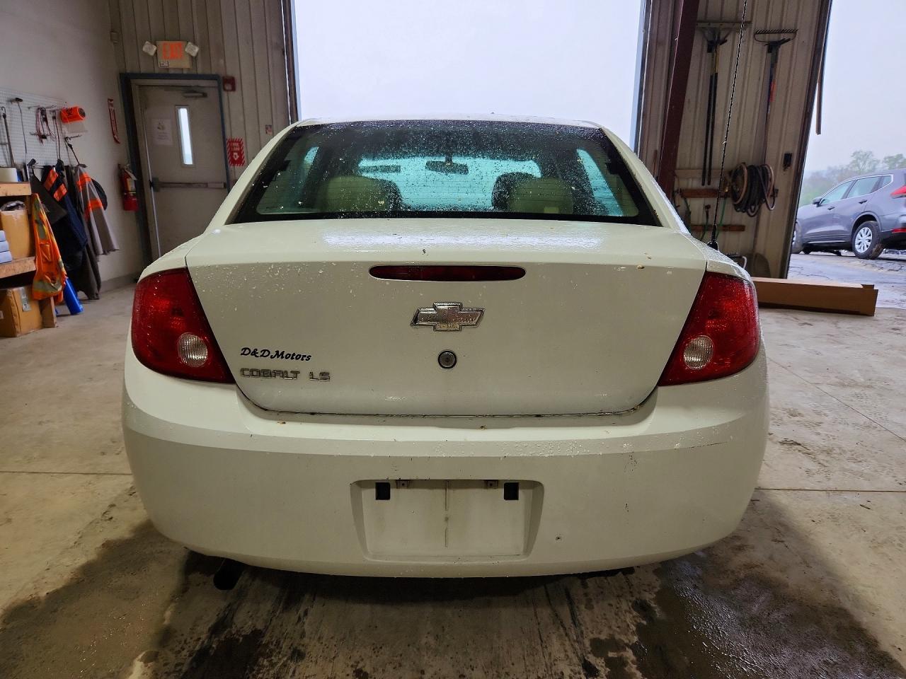 2007 Chevrolet Cobalt Ls Белый vin: 1G1AK58F577338525