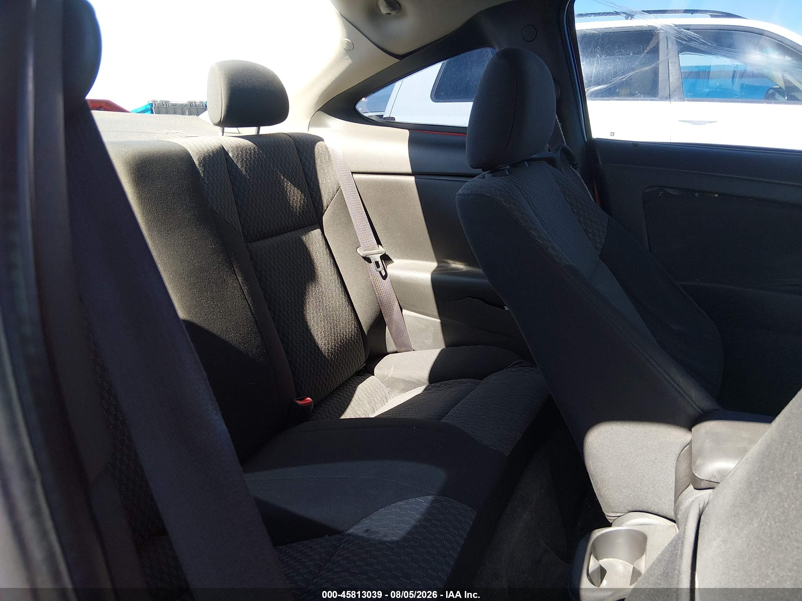 2005 Chevrolet Cobalt Ls Красный vin: 1G1AL12F057610393