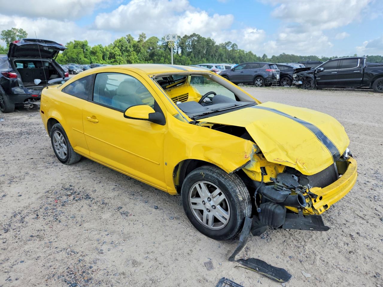 2005 Chevrolet Cobalt Ls Yellow vin: 1G1AL12F757572404