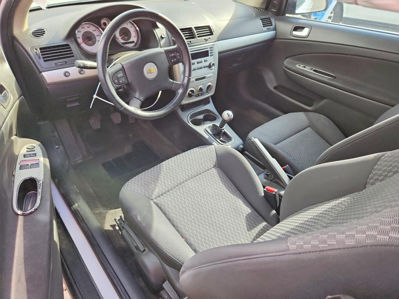 2005 Chevrolet Cobalt Ls White vin: 1G1AL14F957662747