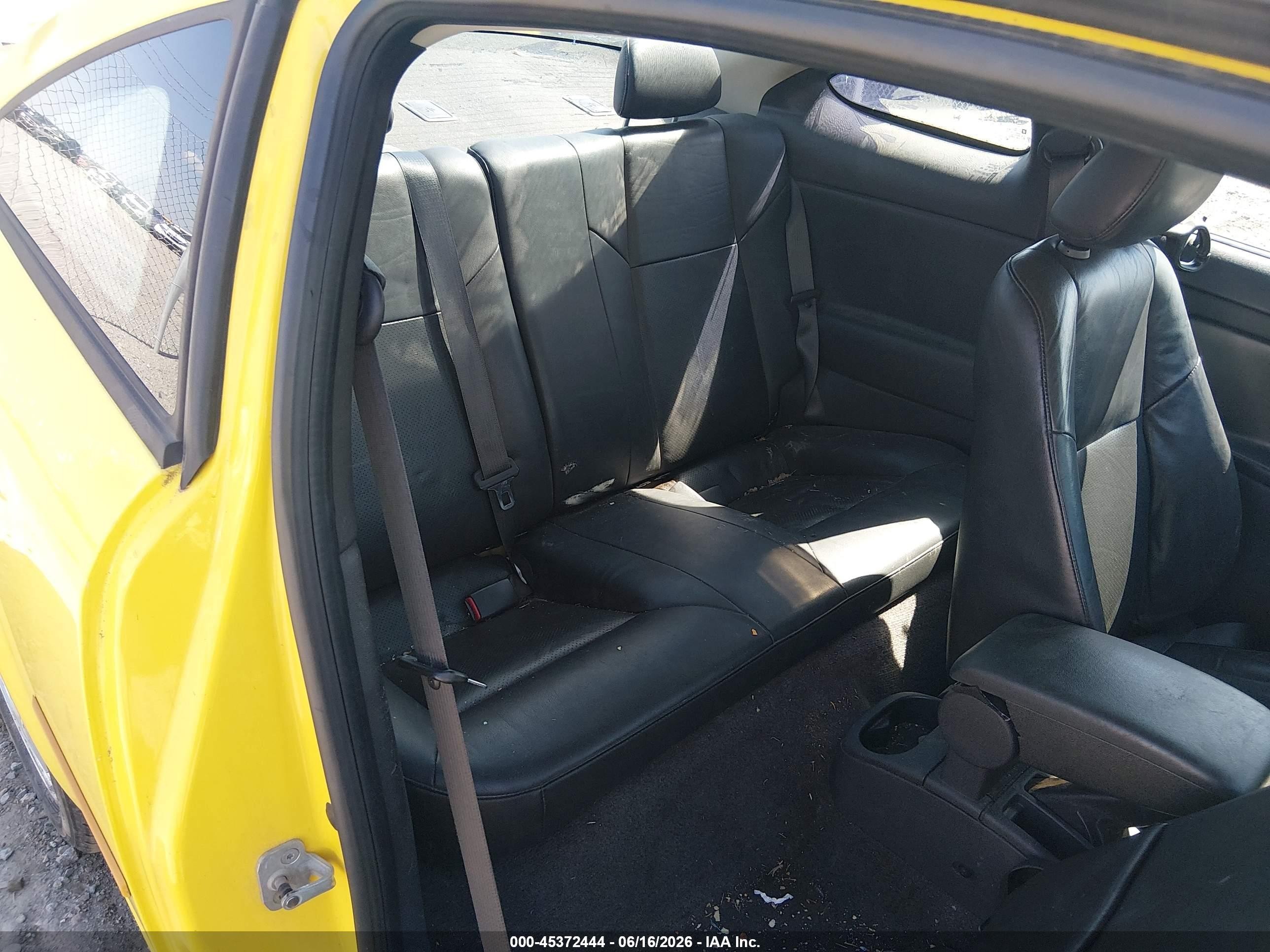 2007 Chevrolet Cobalt Lt Yellow vin: 1G1AL15F177215055
