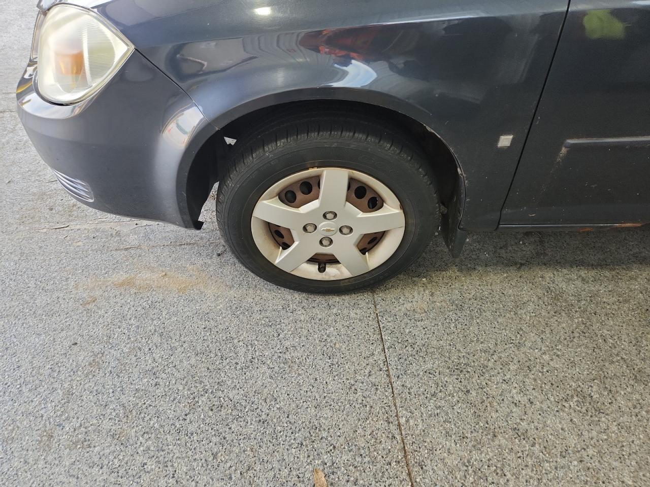 2008 Chevrolet Cobalt Lt Синий vin: 1G1AL18F487102598 Damage: Left Front Wheel Cover, Broken, Replacement Required