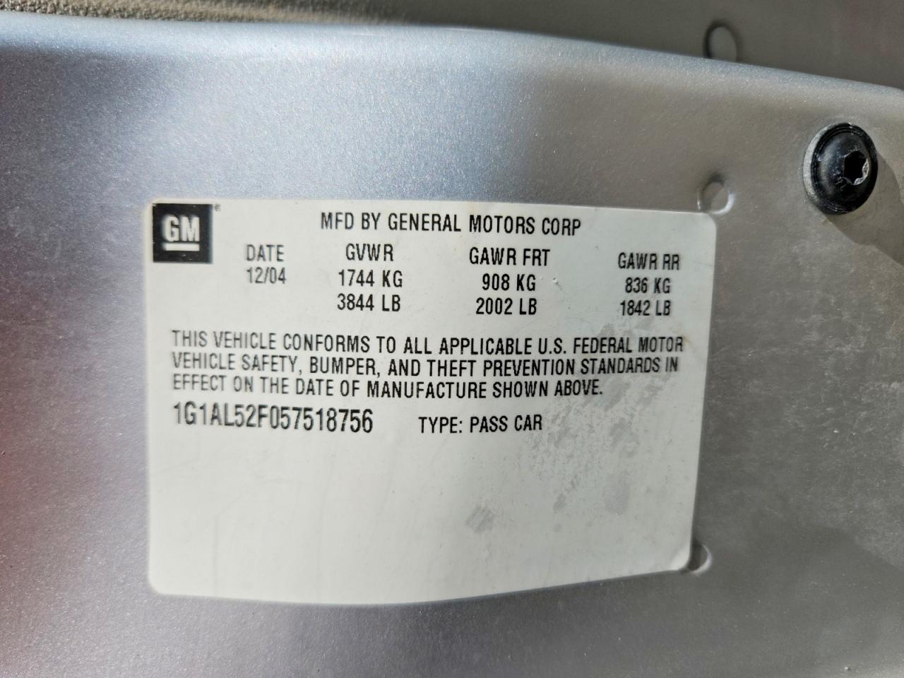 2005 Chevrolet Cobalt Ls Серебряный vin: 1G1AL52F057518756