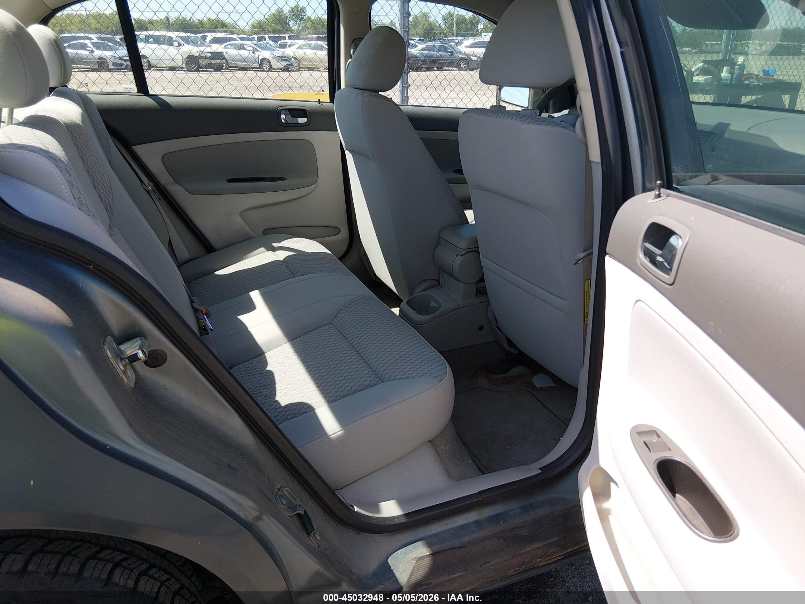2005 Chevrolet Cobalt Ls Gray vin: 1G1AL52F057521530