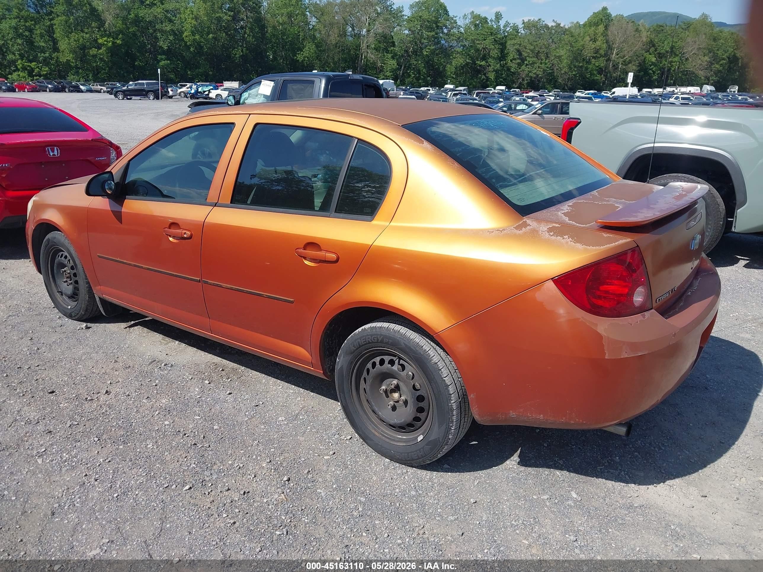 2005 Chevrolet Cobalt Ls Orange vin: 1G1AL52F057561445