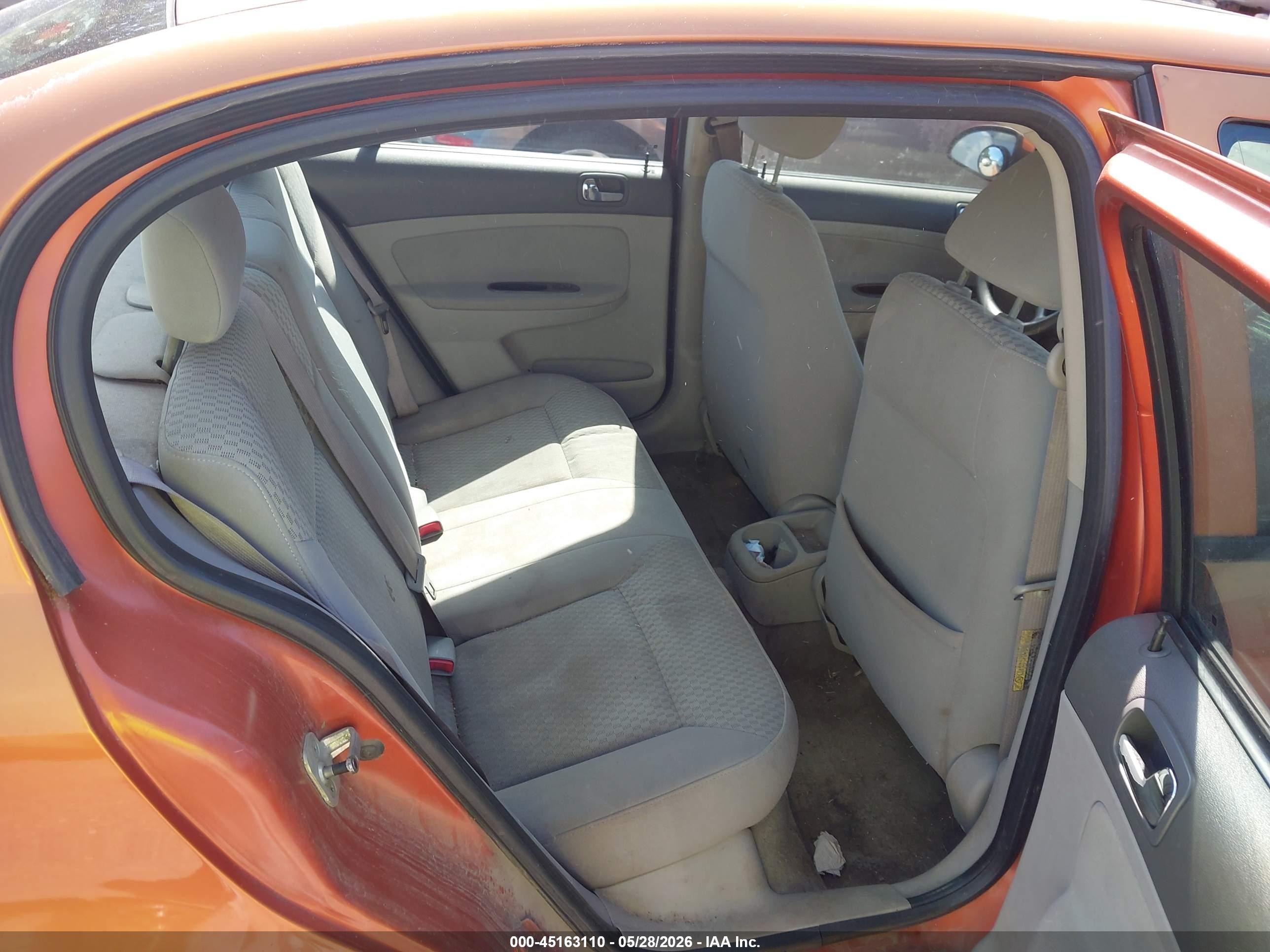 2005 Chevrolet Cobalt Ls Orange vin: 1G1AL52F057561445
